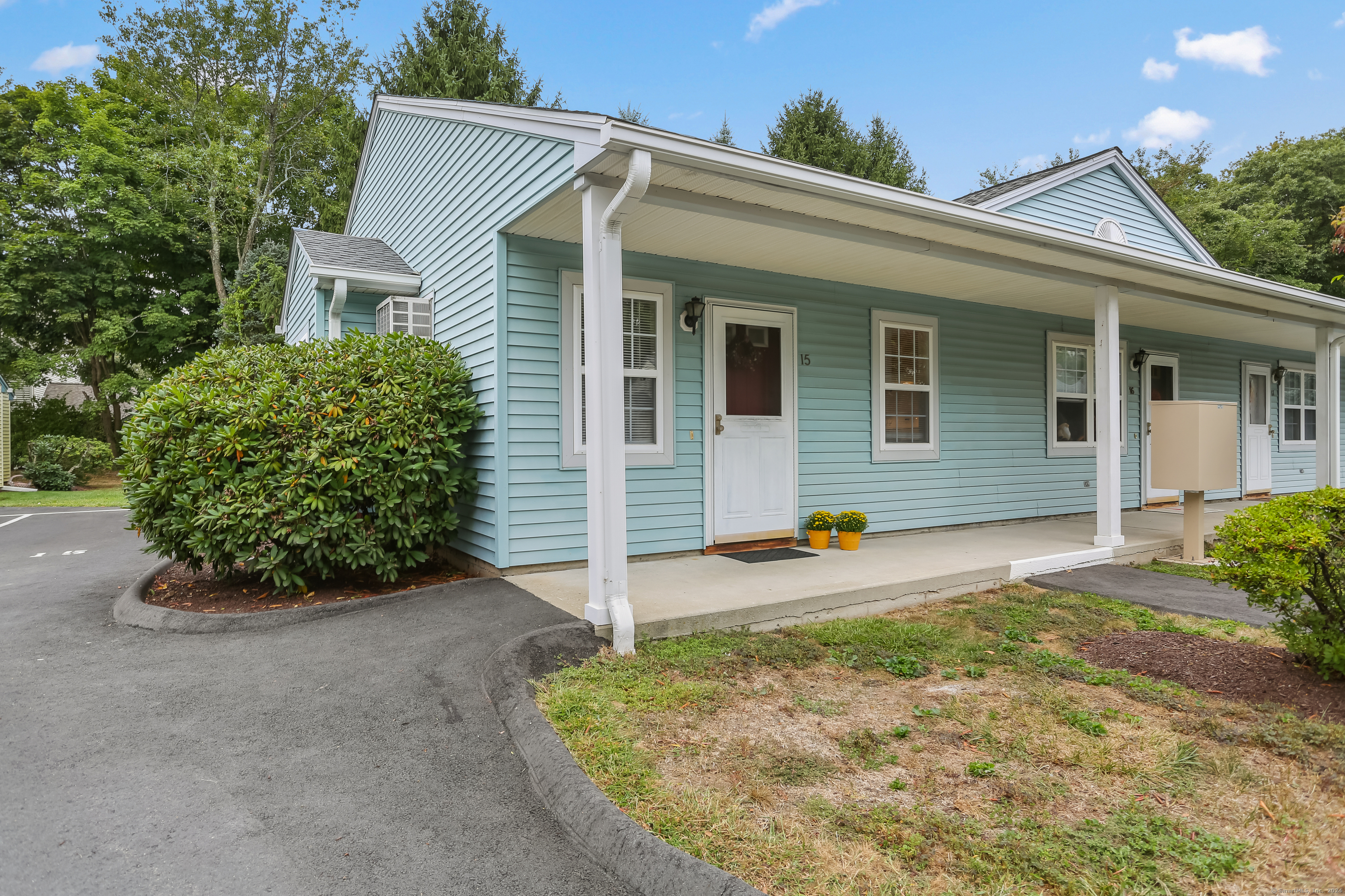 333 West Avenue 15