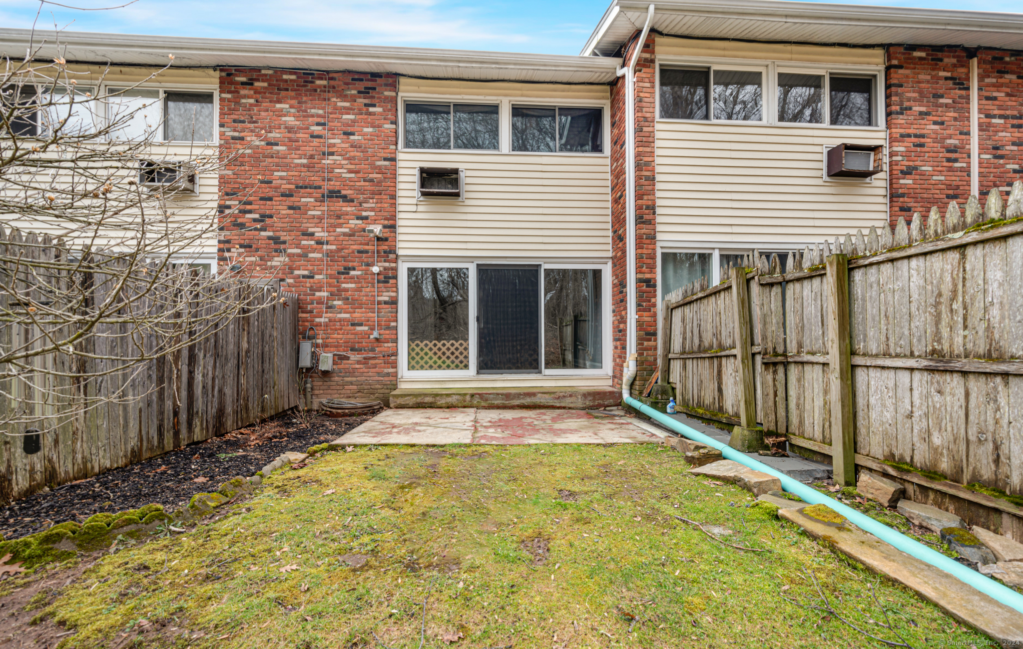 1135 Waterbury Road 1135