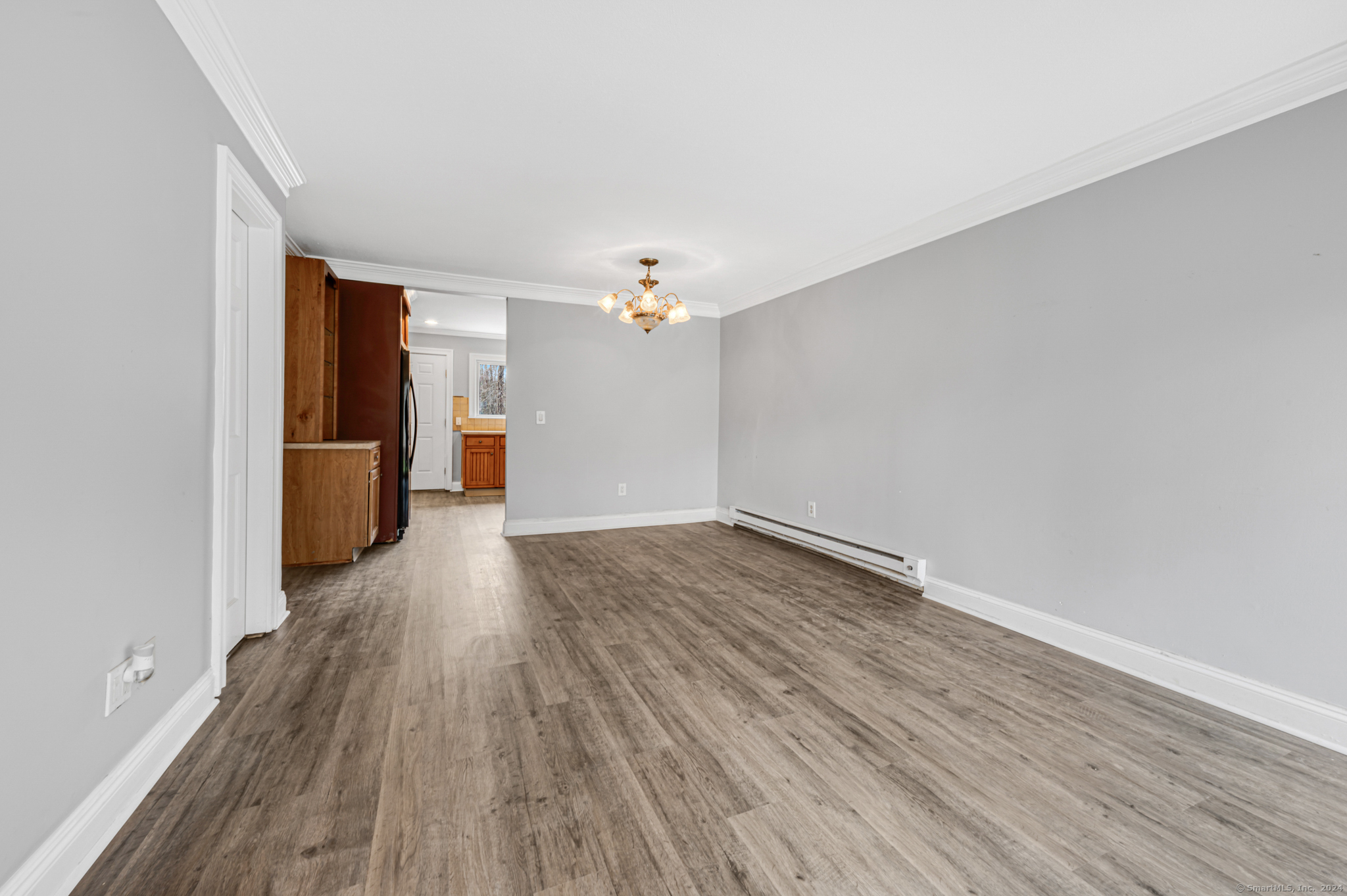 1135 Waterbury Road 1135