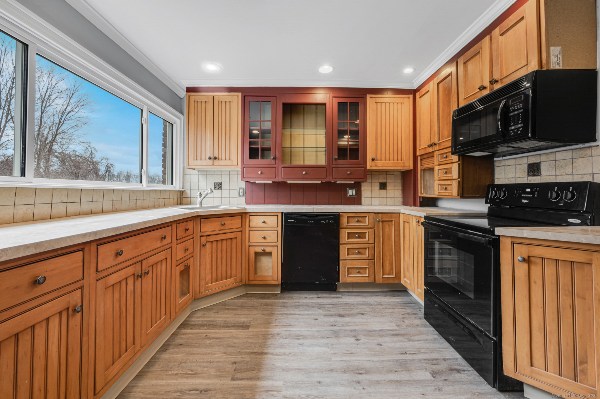1135 Waterbury Road 1135