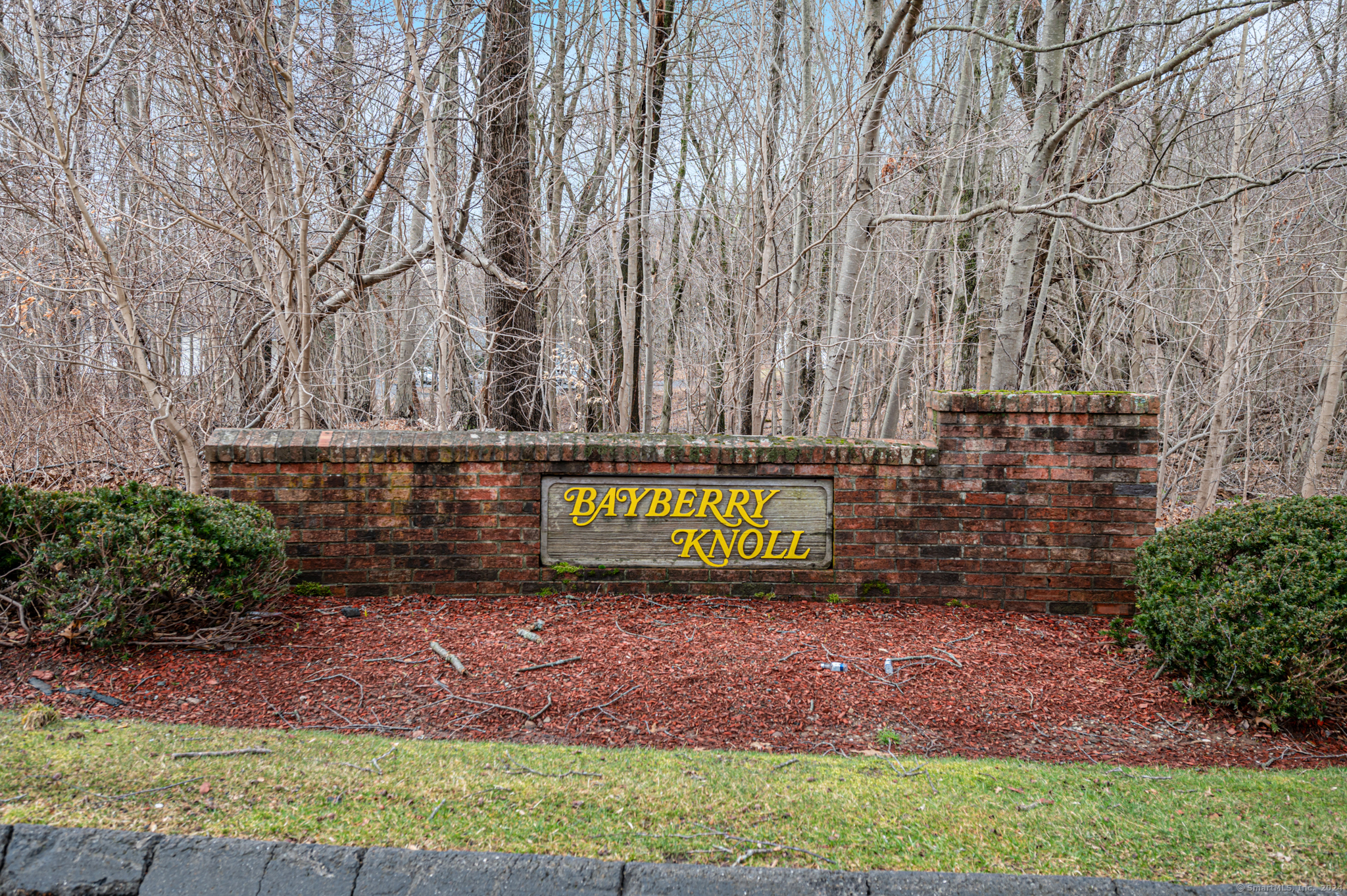1135 Waterbury Road 1135