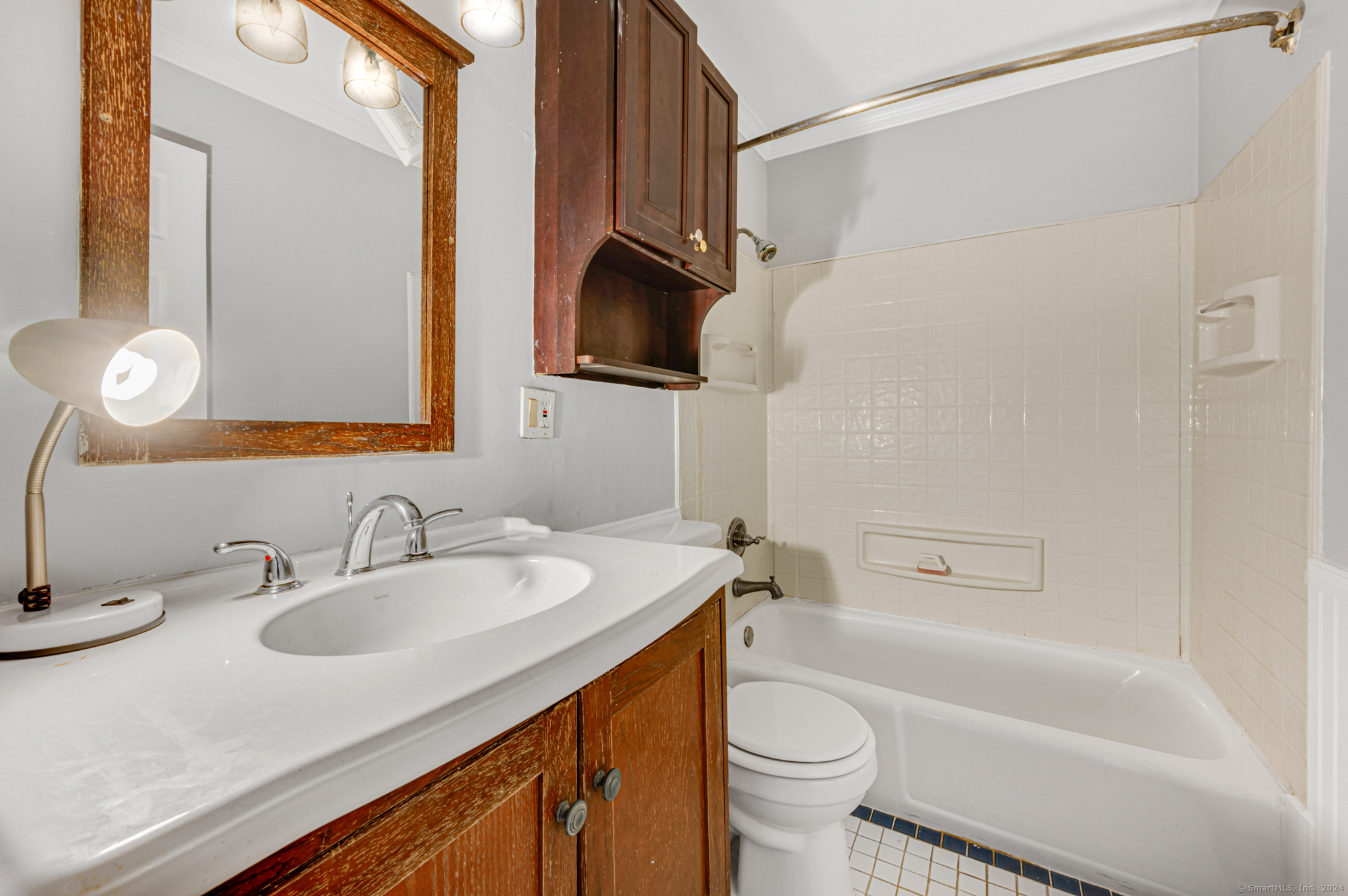 1135 Waterbury Road 1135