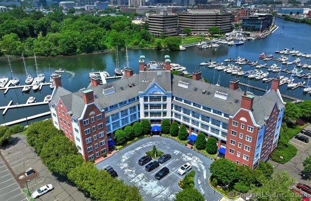 43 Harbor Drive APT 402