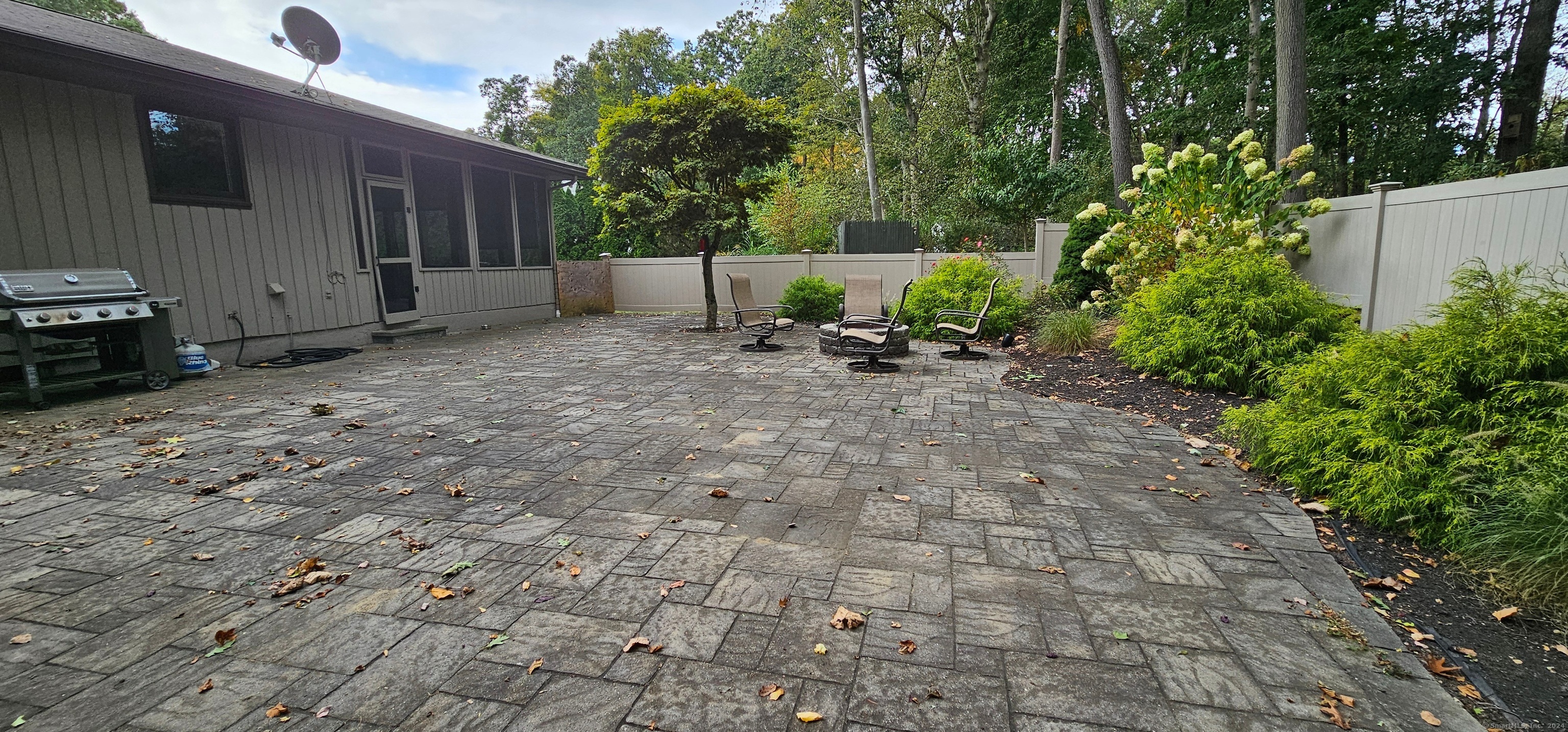 27 Wisteria Drive