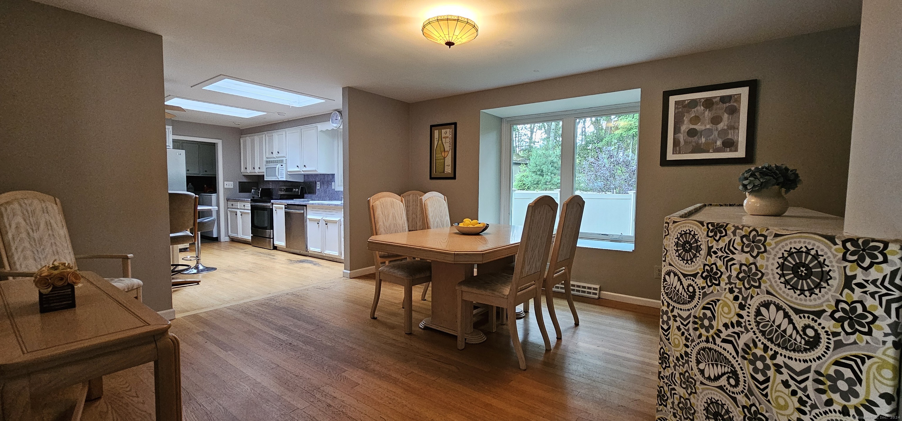 27 Wisteria Drive