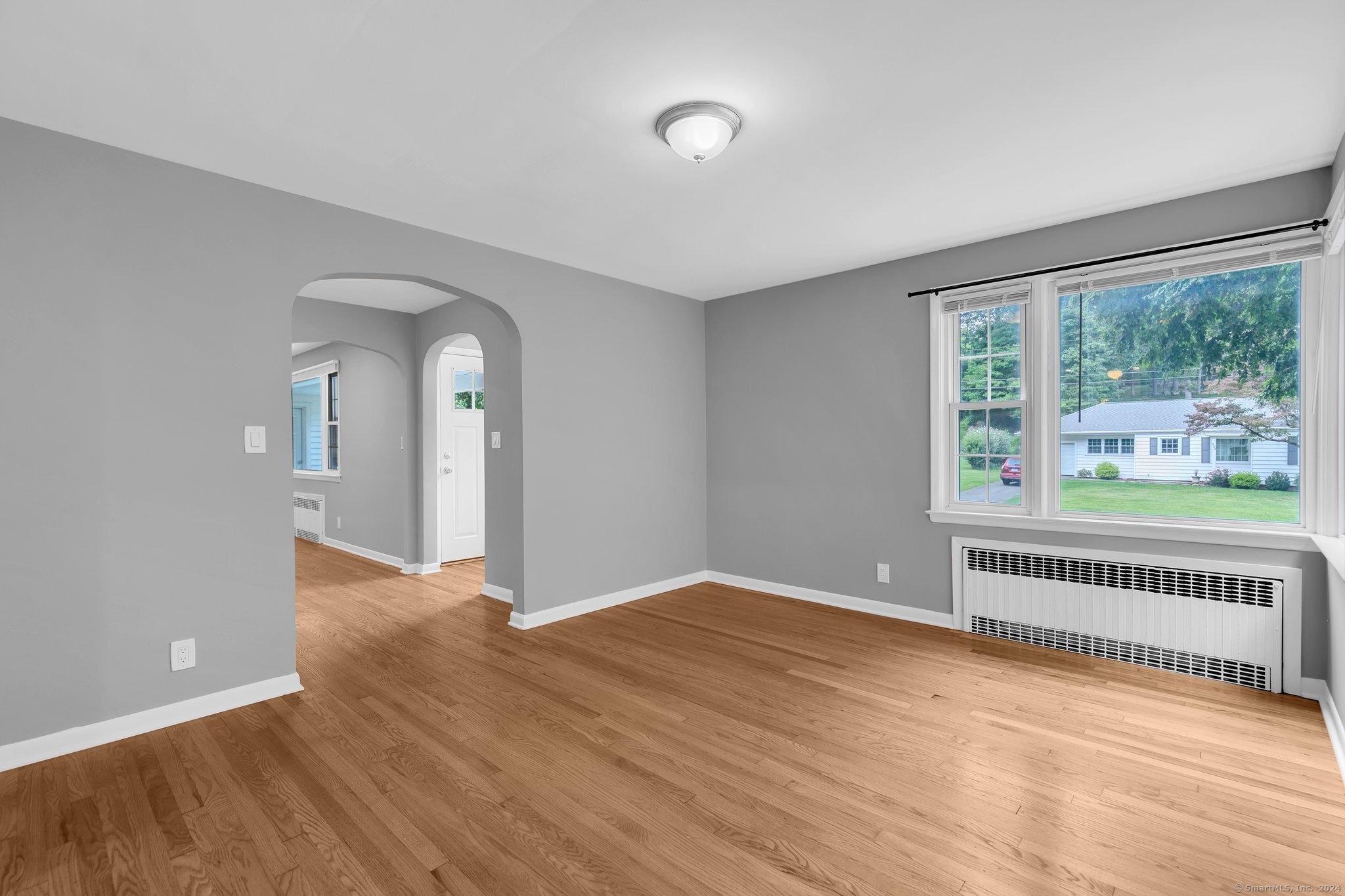 14 Woodlawn Drive