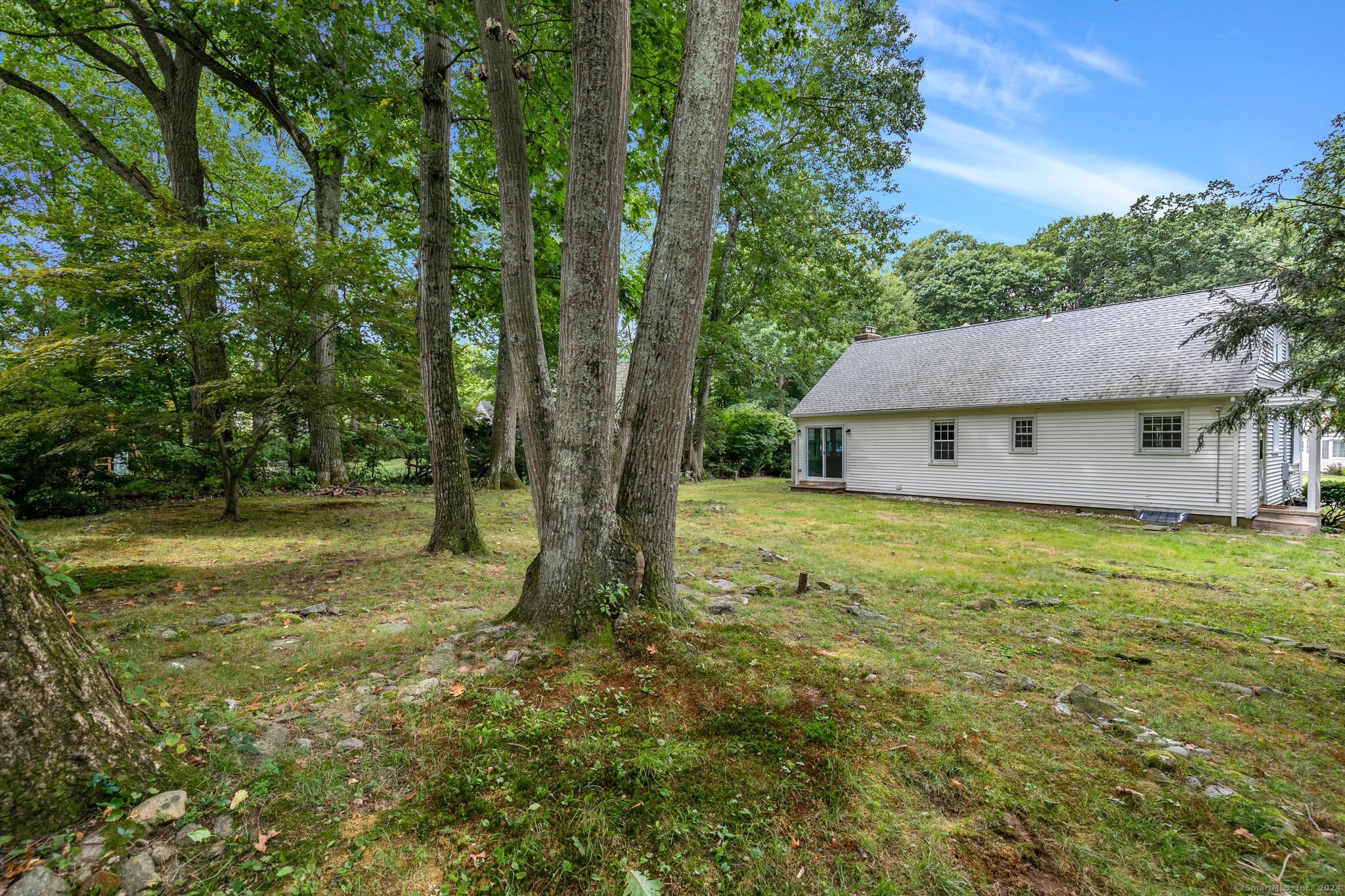14 Woodlawn Drive