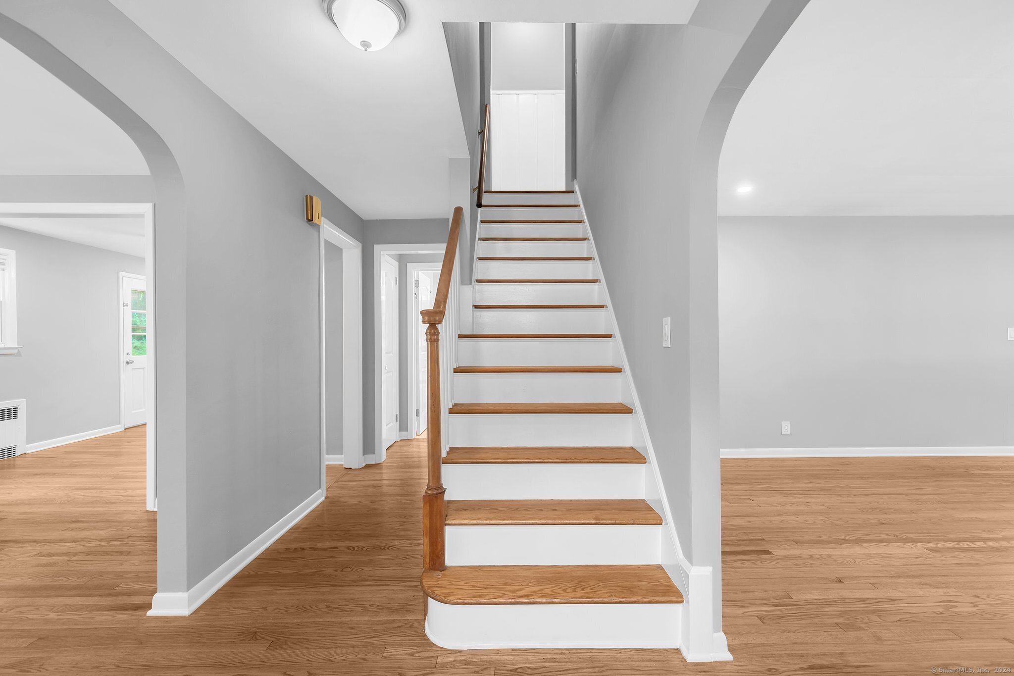 14 Woodlawn Drive
