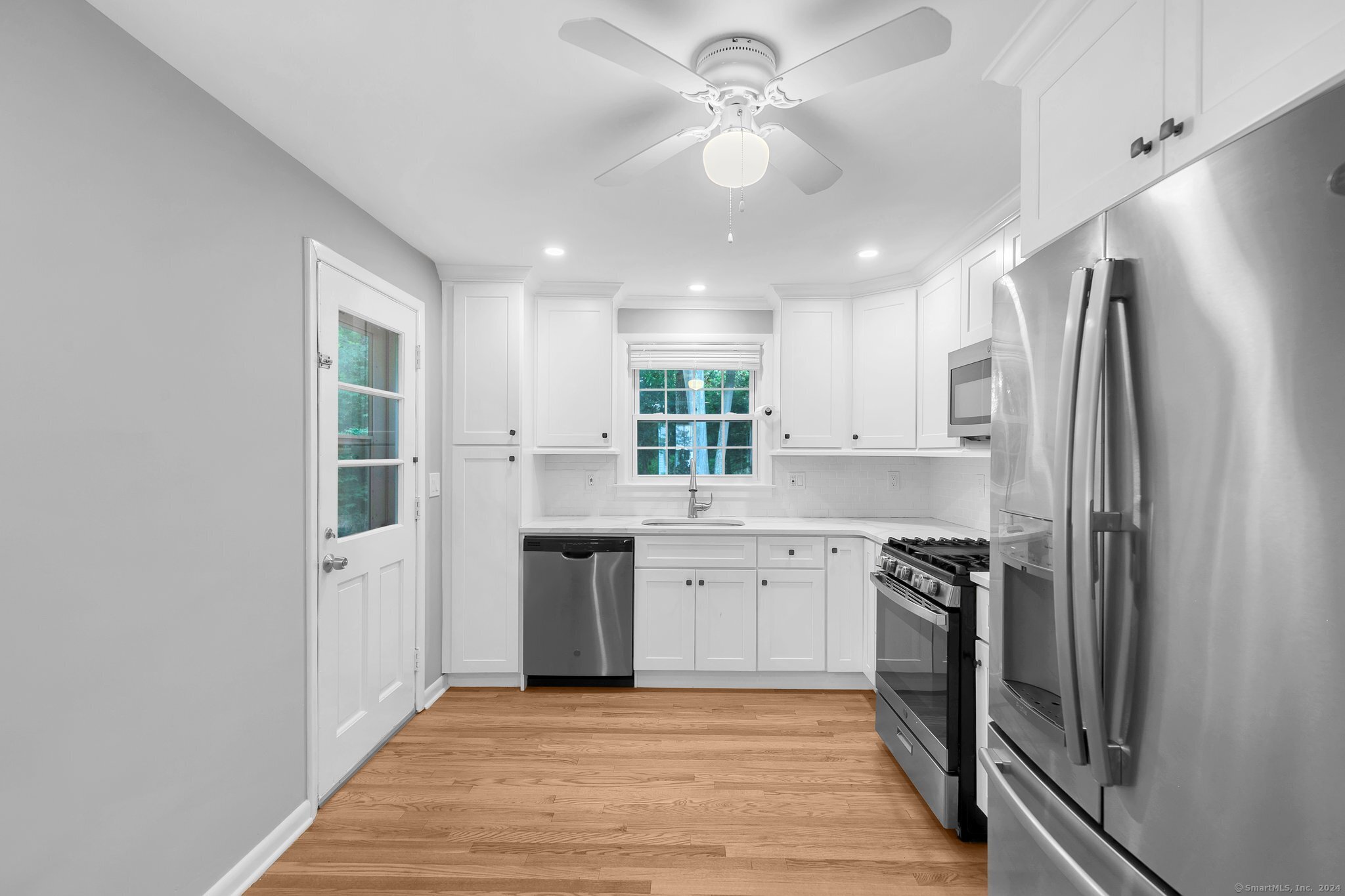 14 Woodlawn Drive