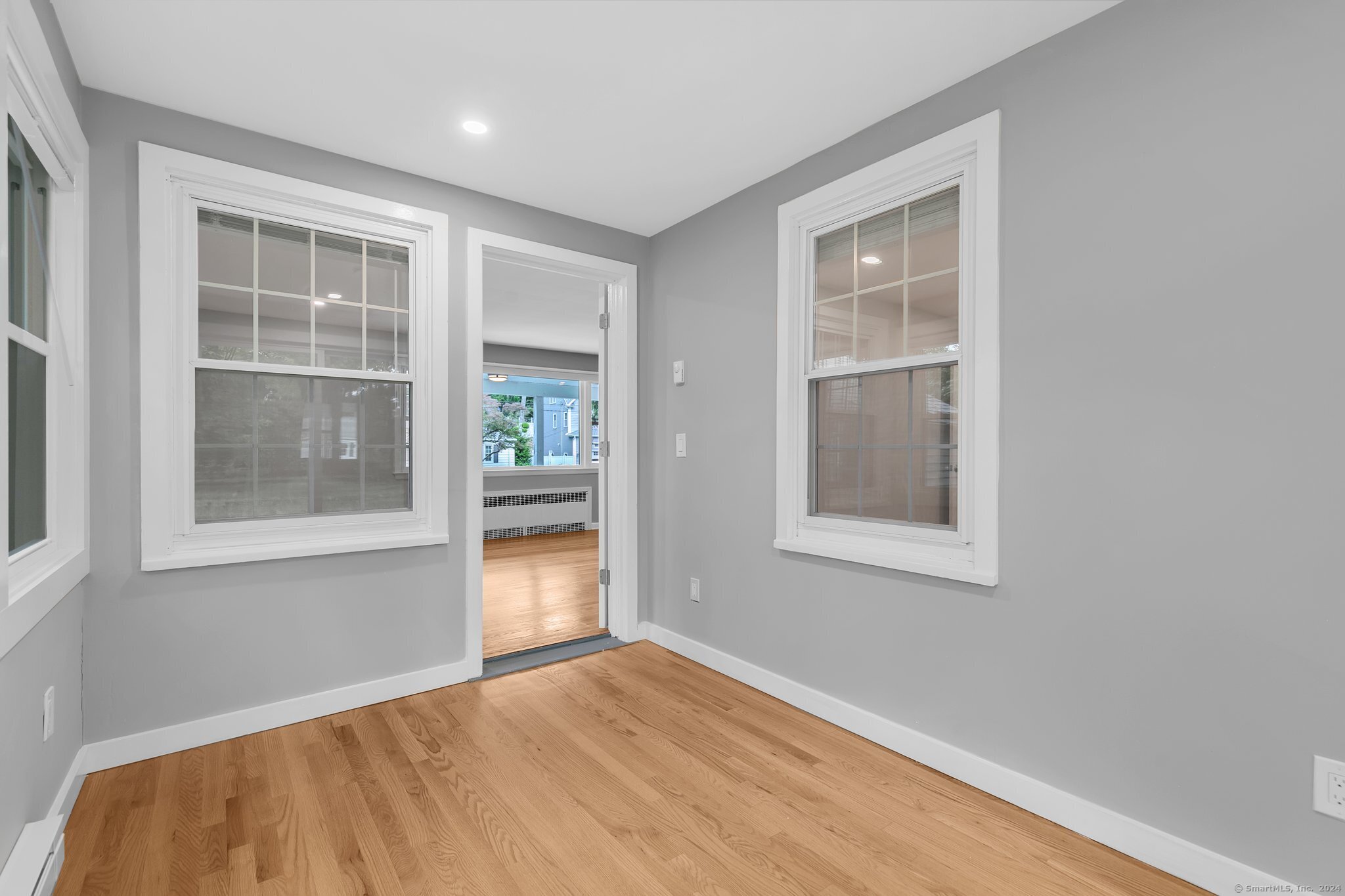 14 Woodlawn Drive