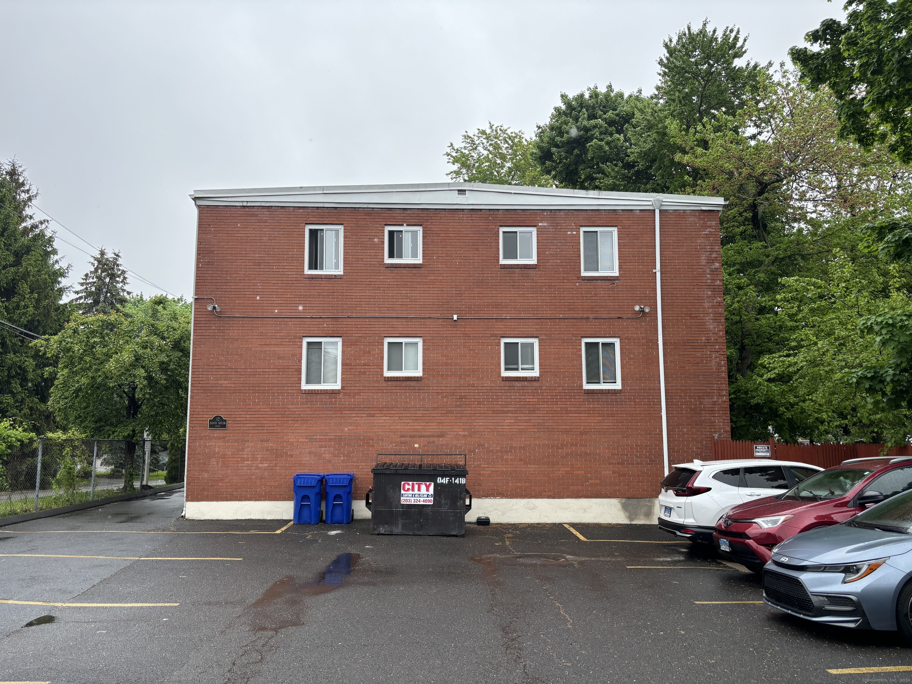 12 North Taylor Avenue 31