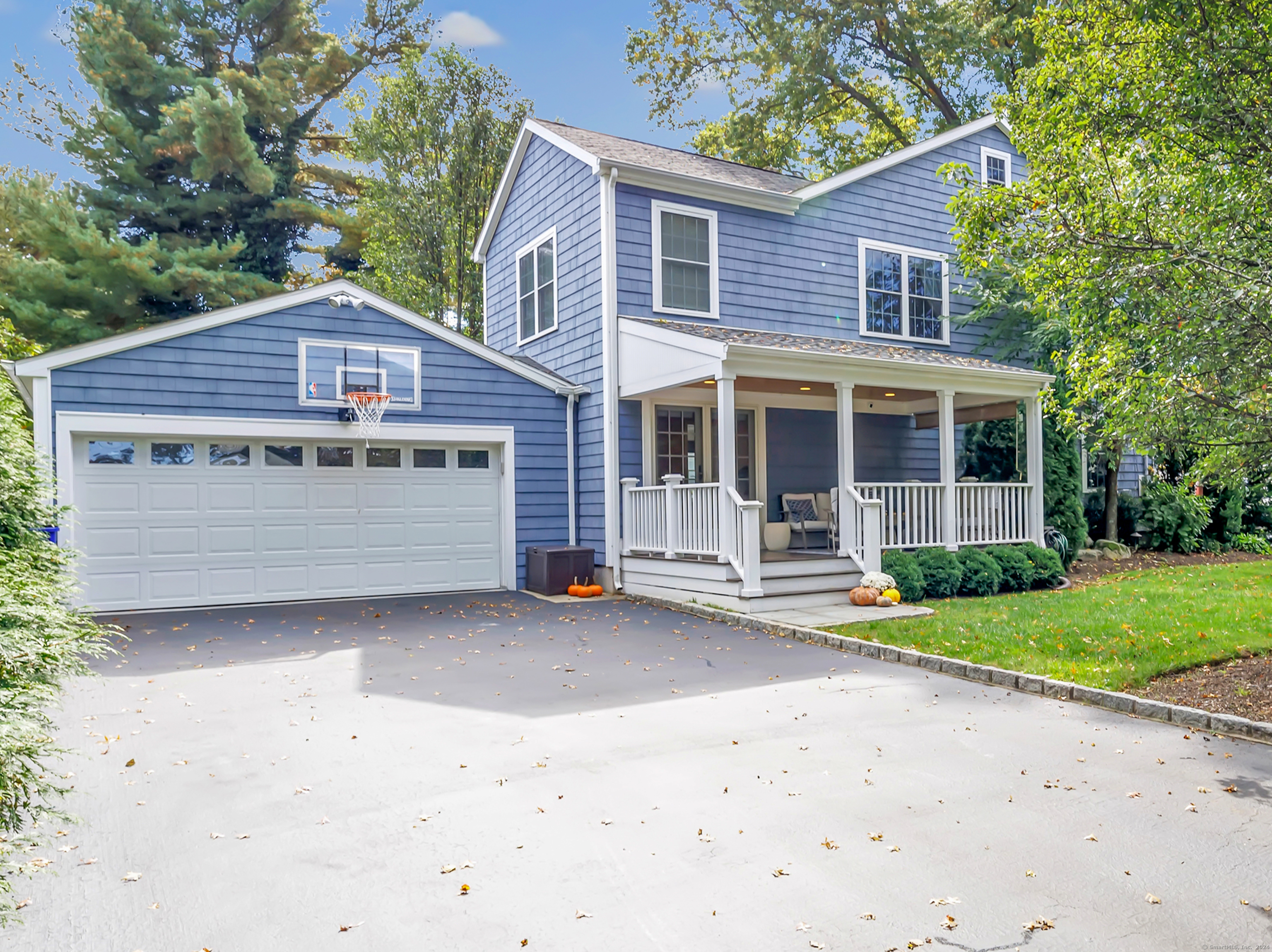 1018 High Street