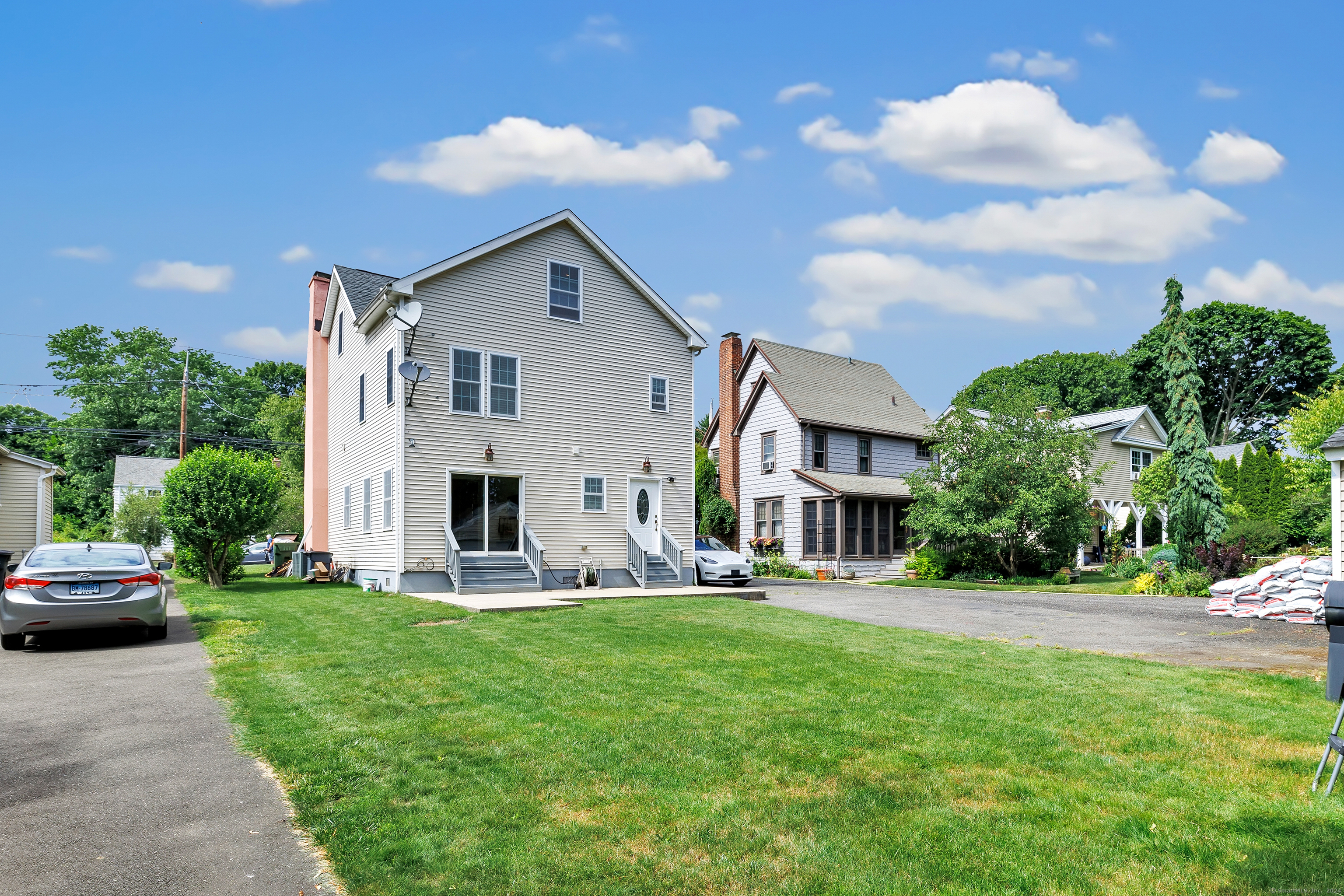 171 Henderson Road