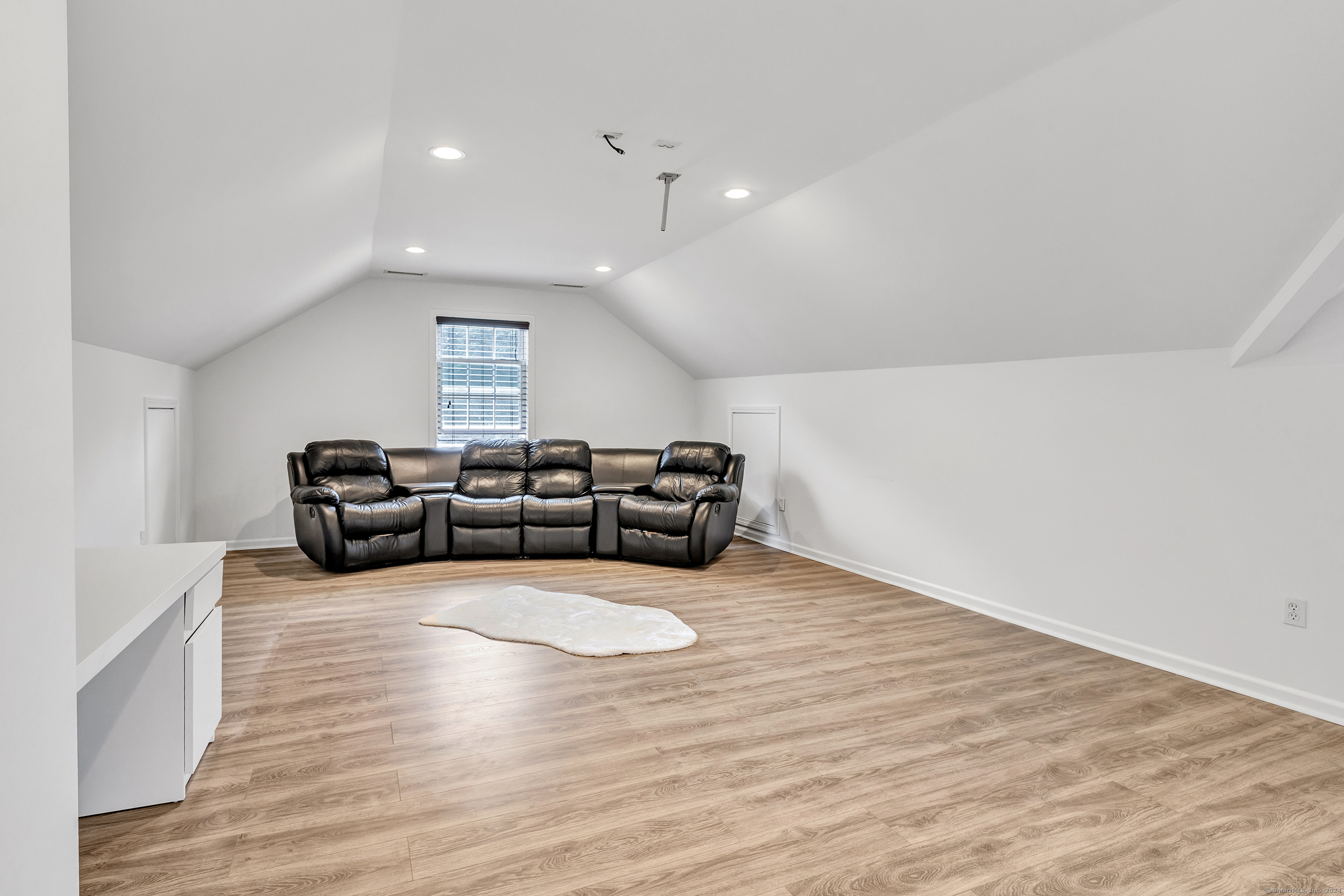 171 Henderson Road