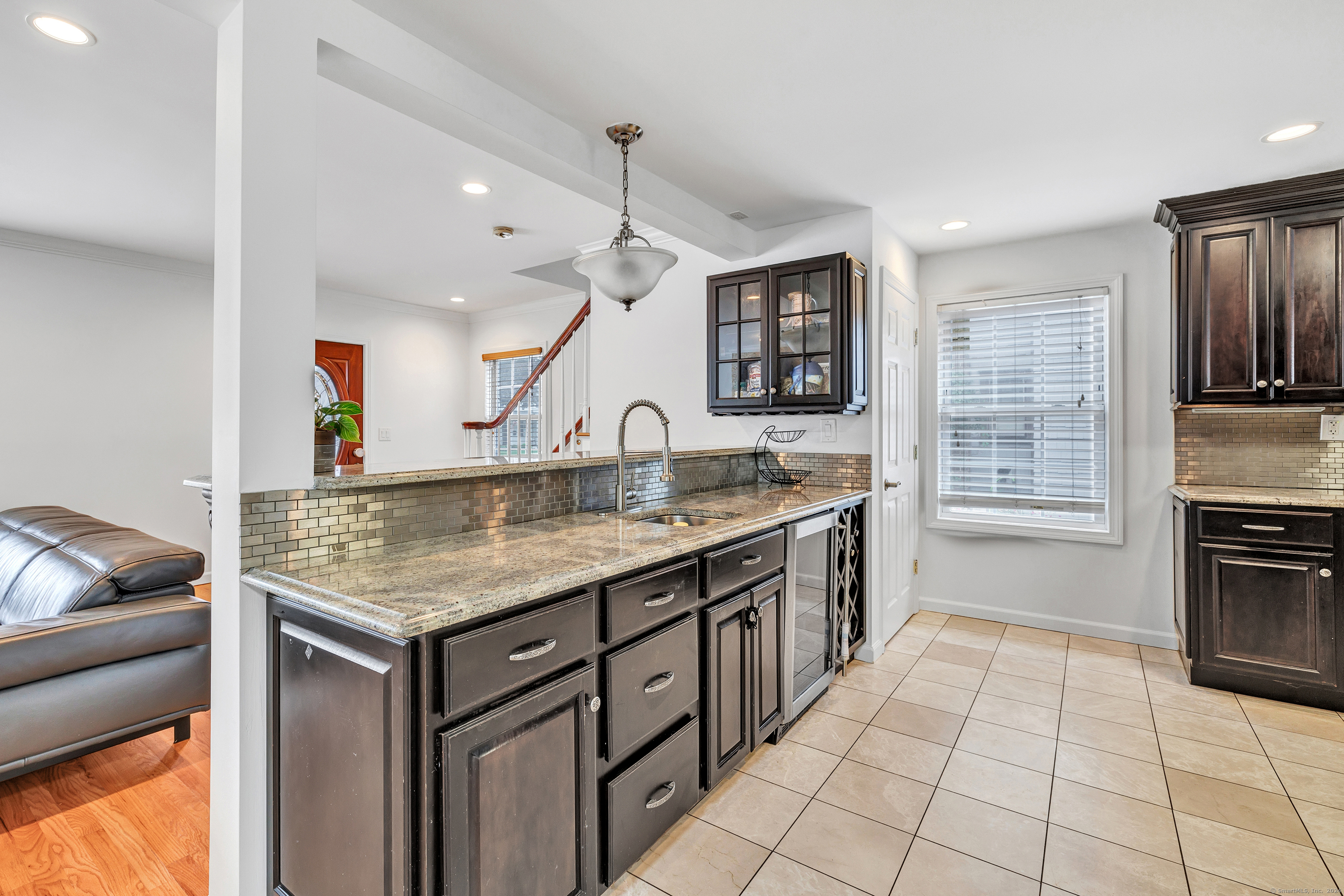 171 Henderson Road