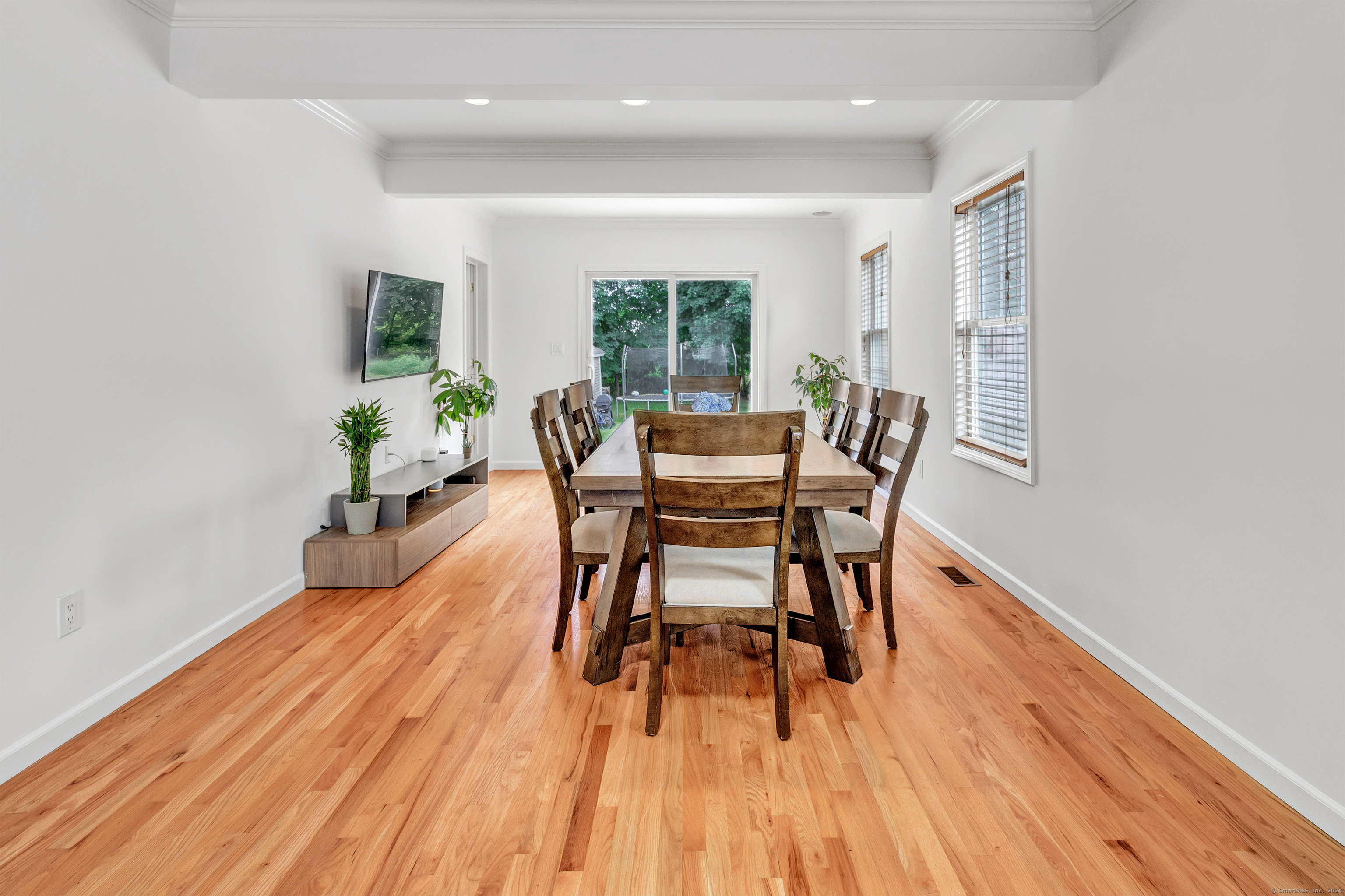 171 Henderson Road