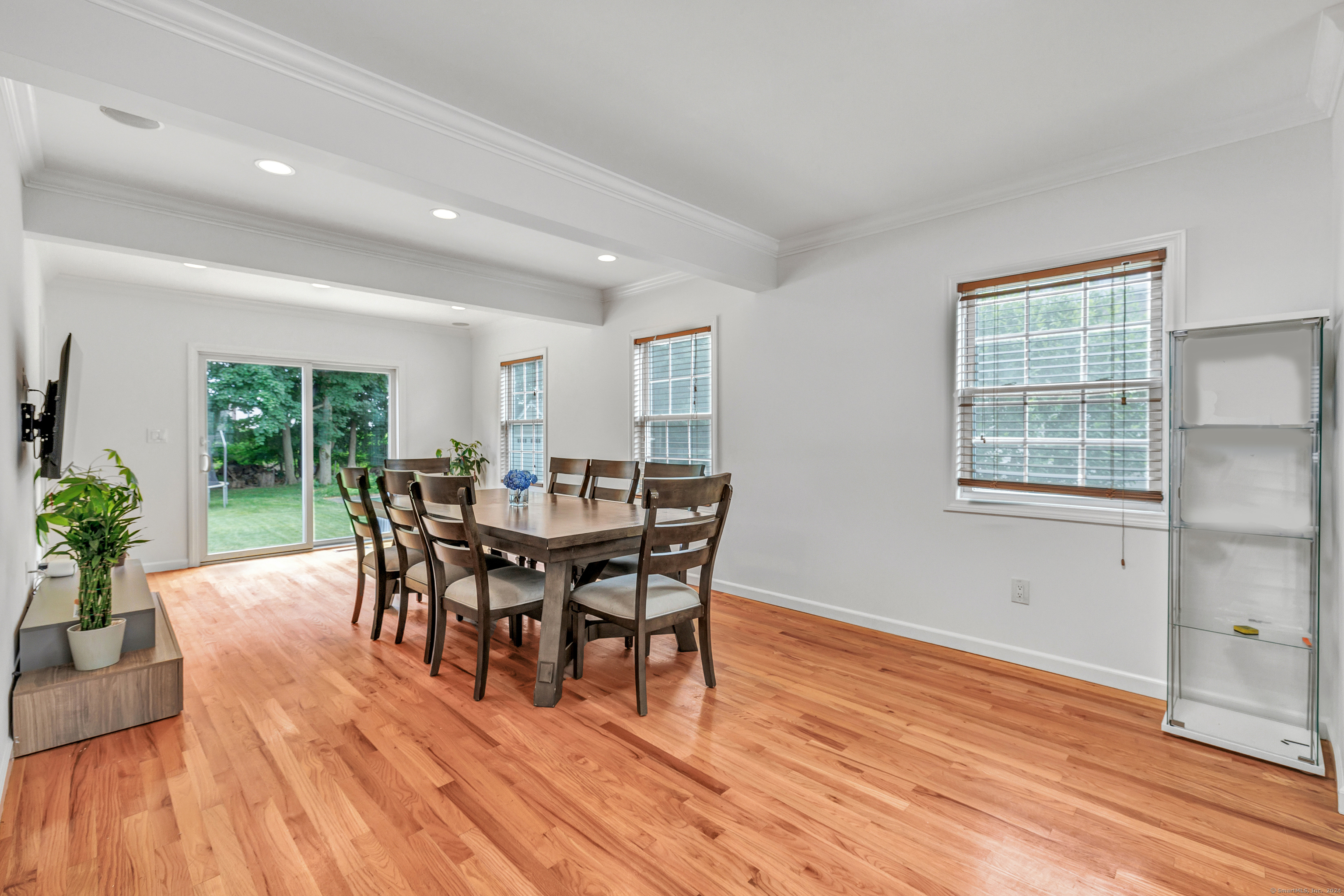 171 Henderson Road