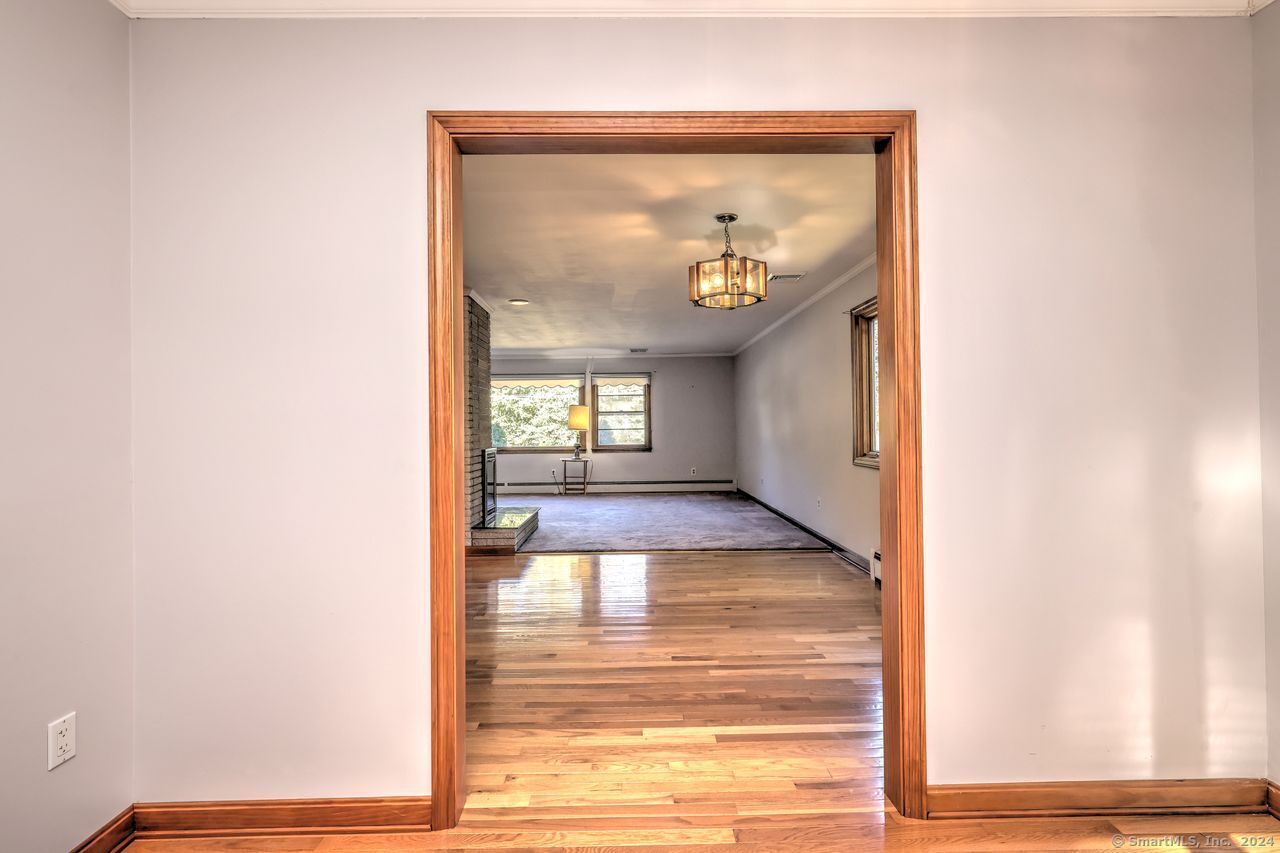 7 Diana Street