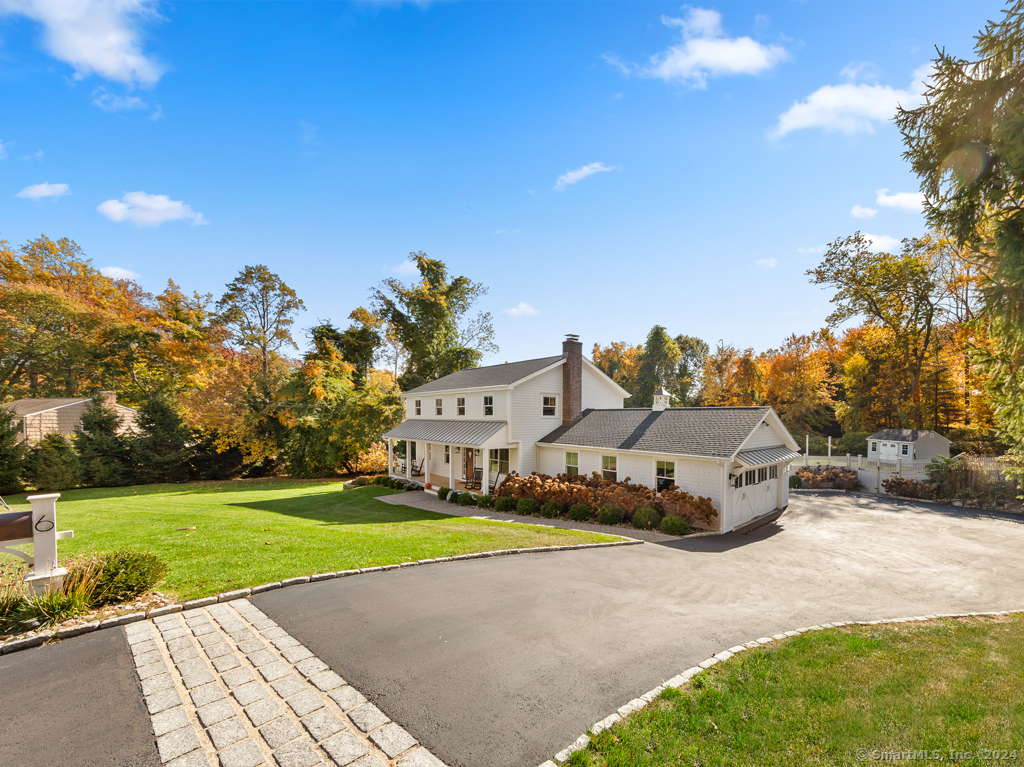 6 Hilly Field Lane
