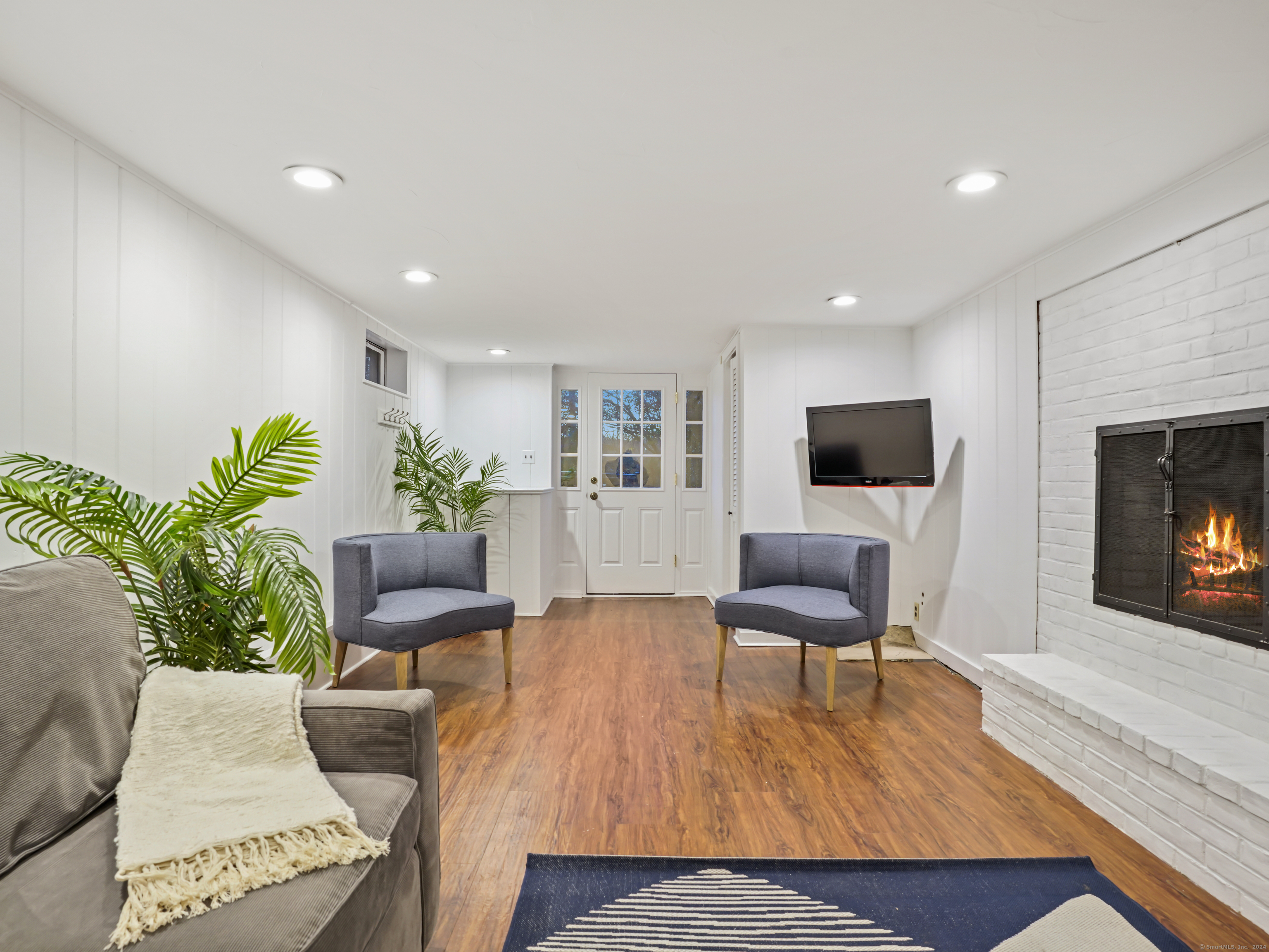 190 Good Hill Road