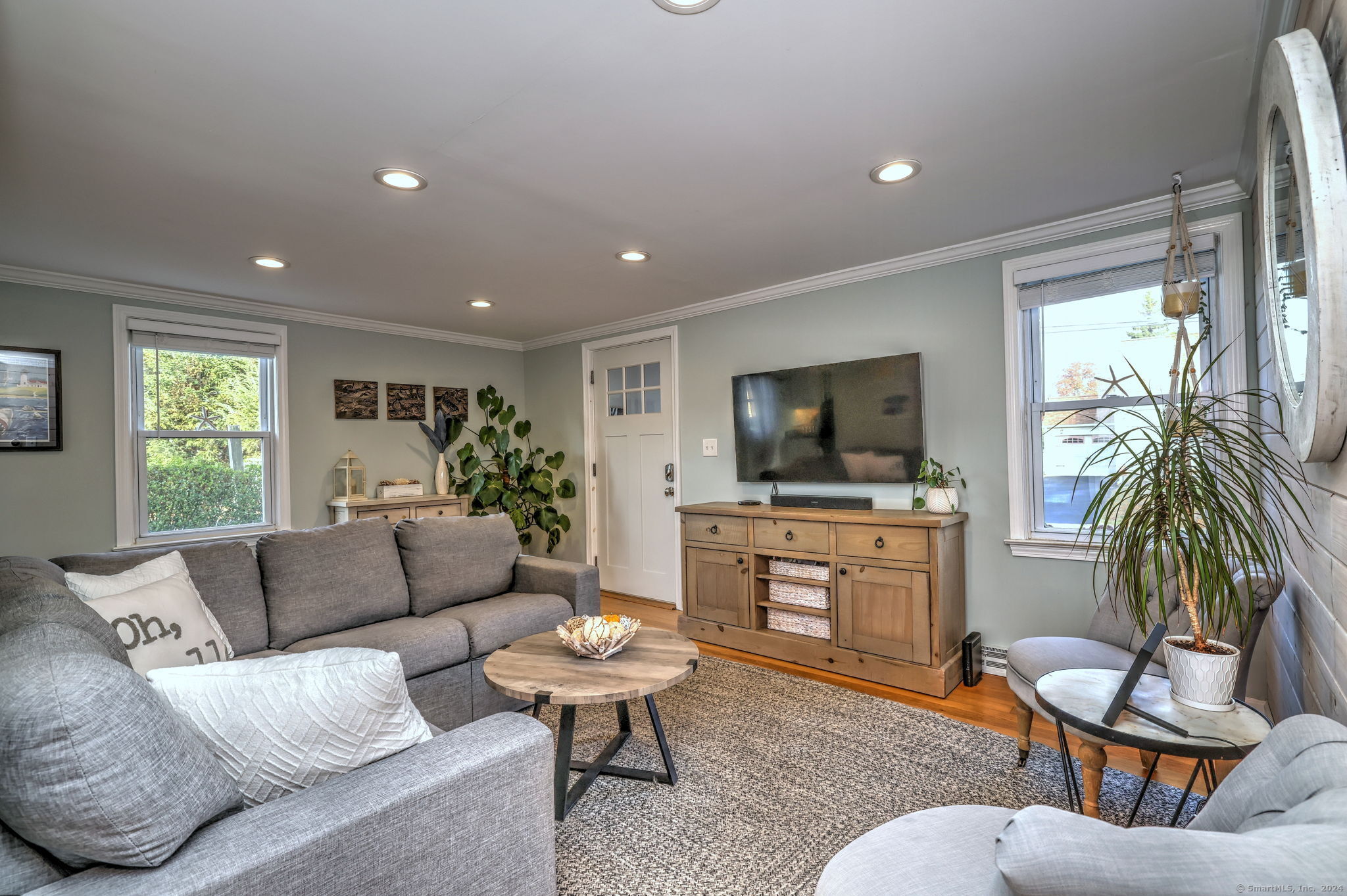 56 Alden Place