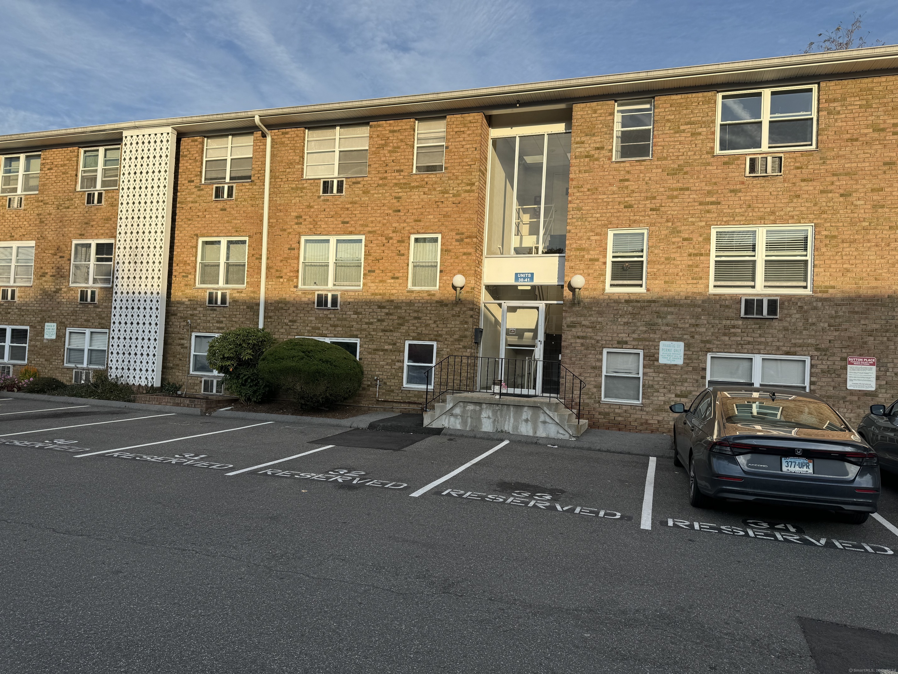 1 Walter Avenue APT 40