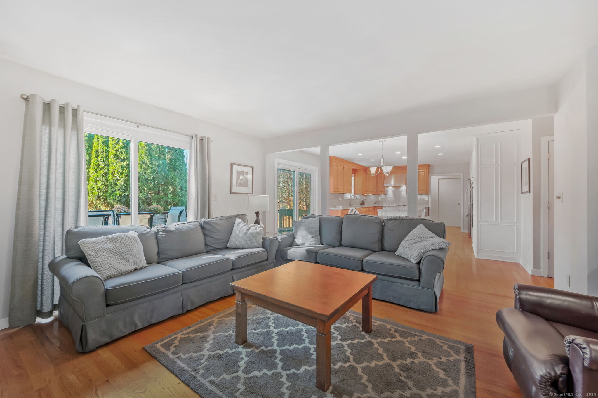 4949 Madison Avenue