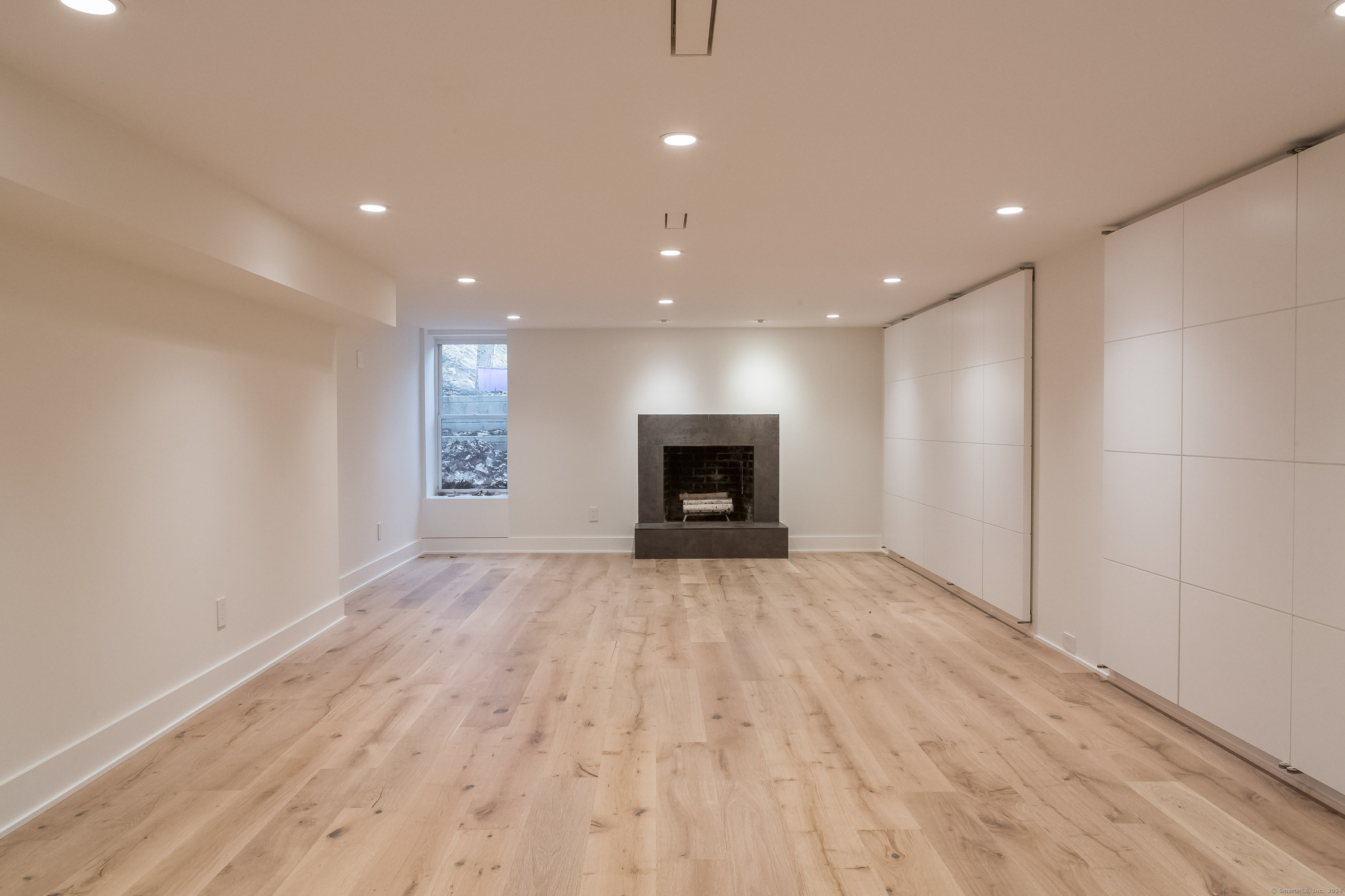17 Greenbrier Road
