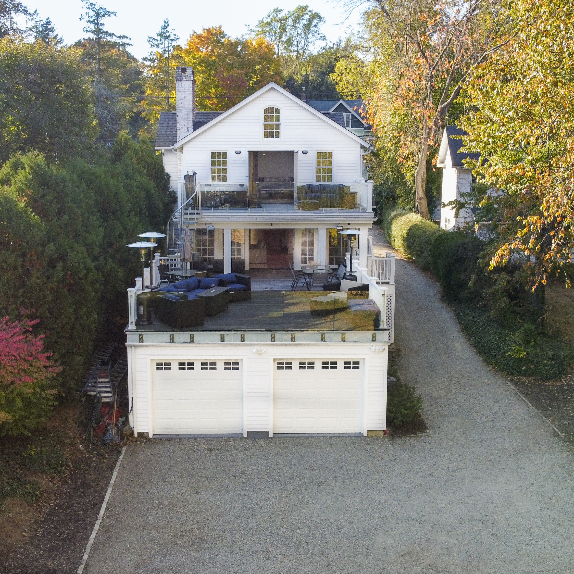 443 Riverside Avenue