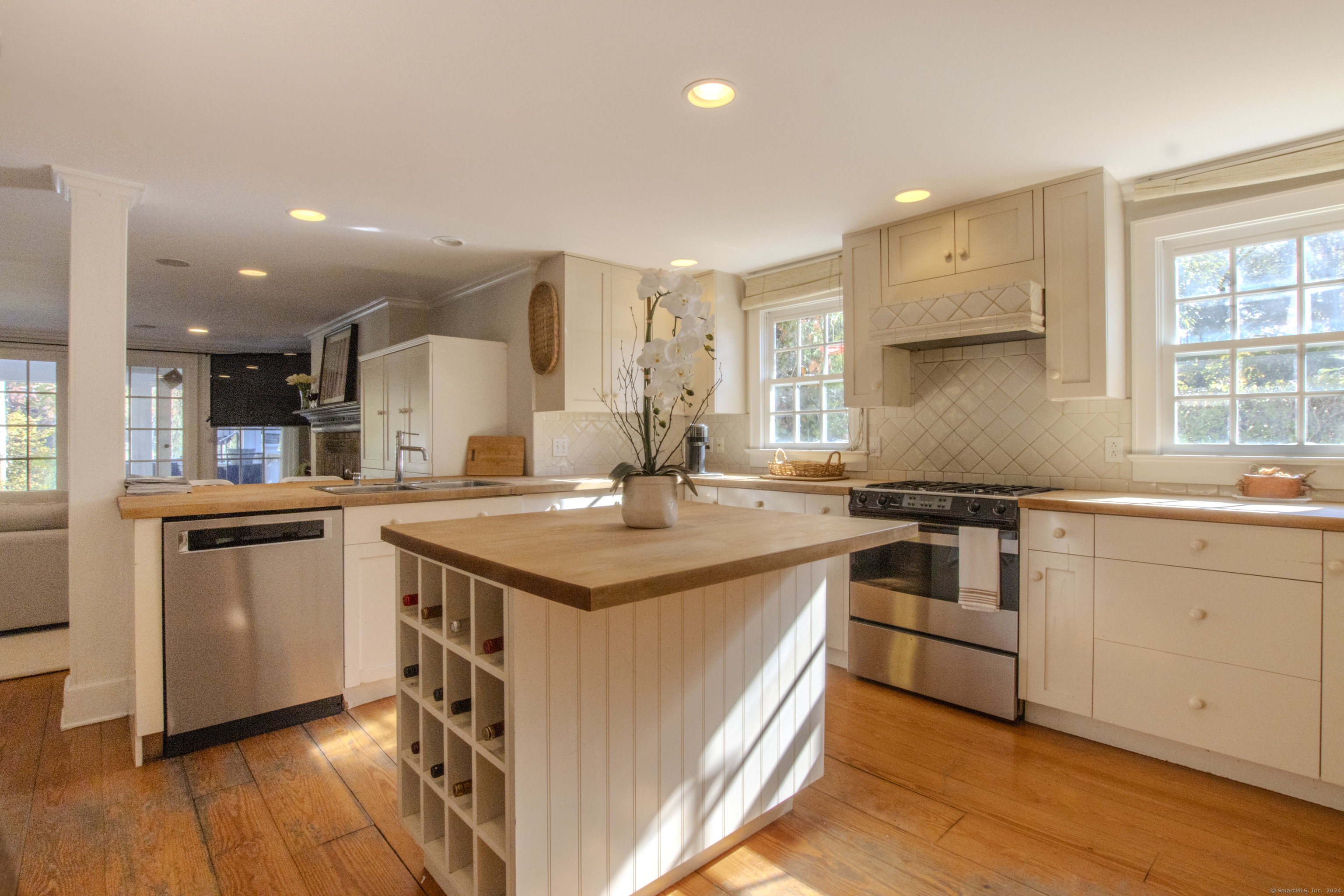 443 Riverside Avenue