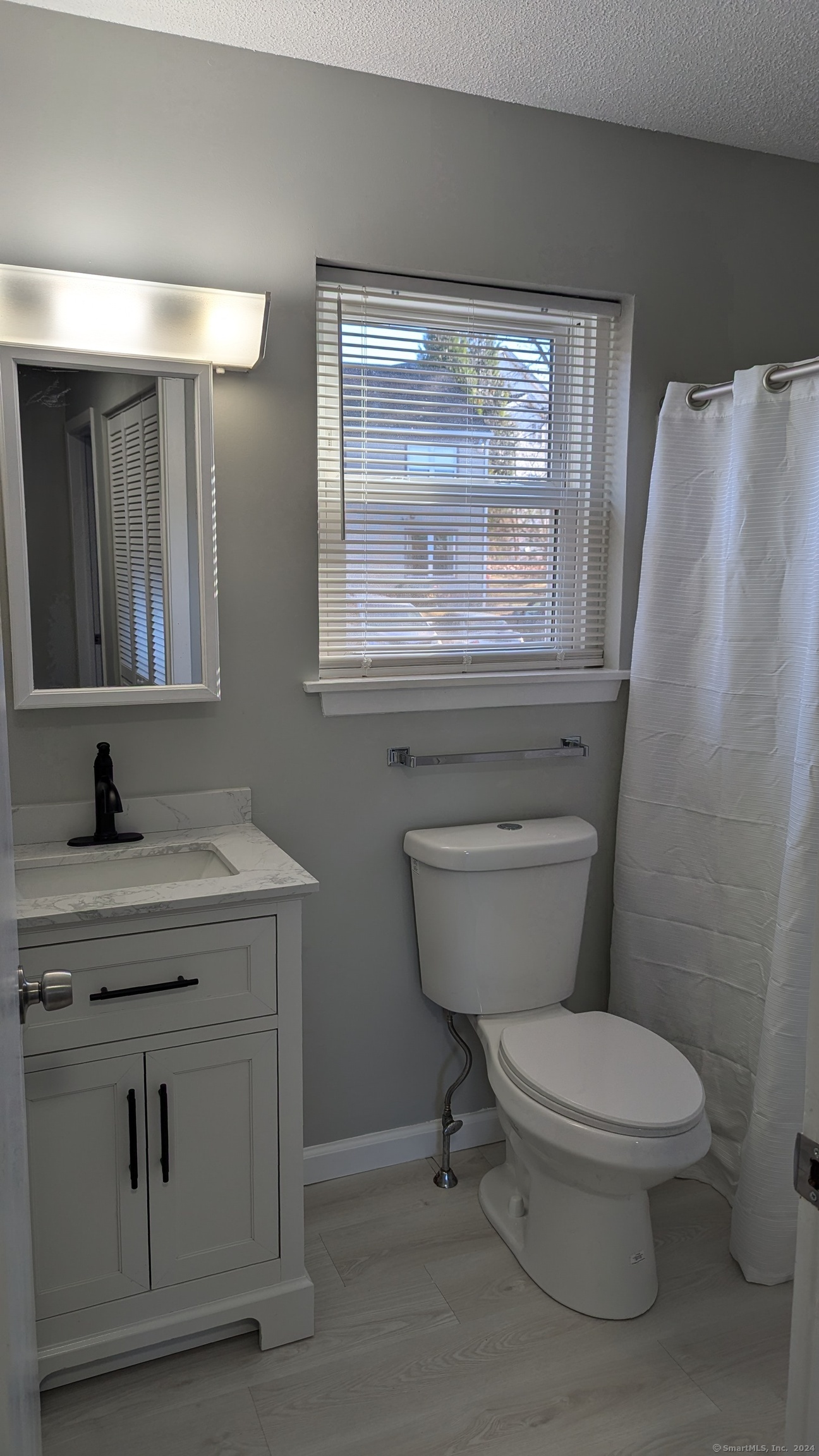 226 Laurel Street APT 16