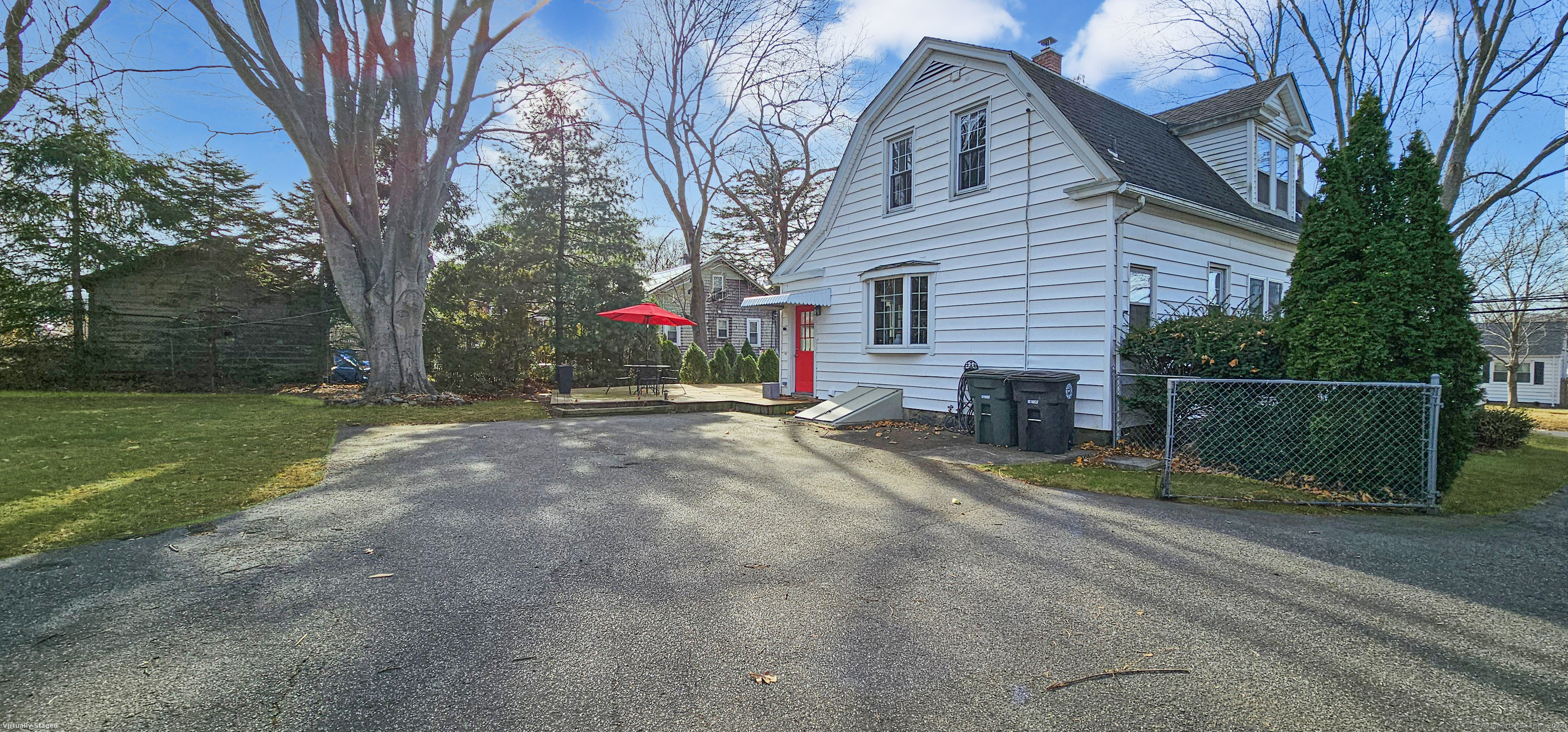 292 Meadows End Road