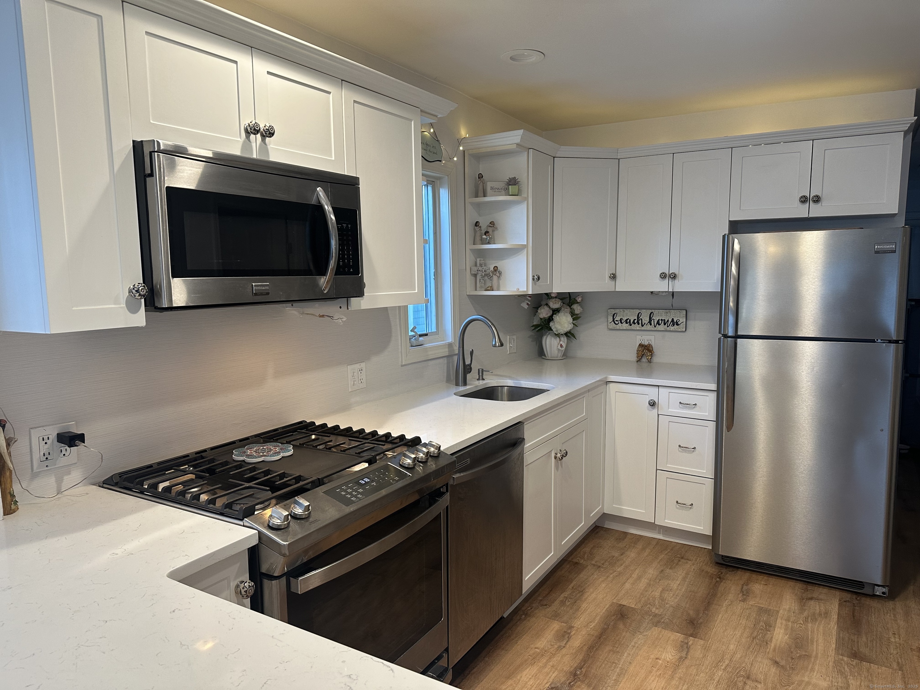 790 East Broadway