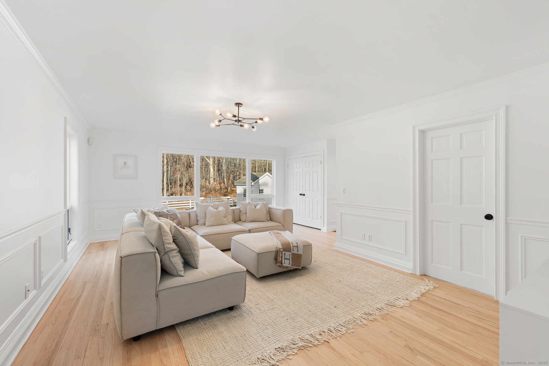 16 Fanton Hill Road