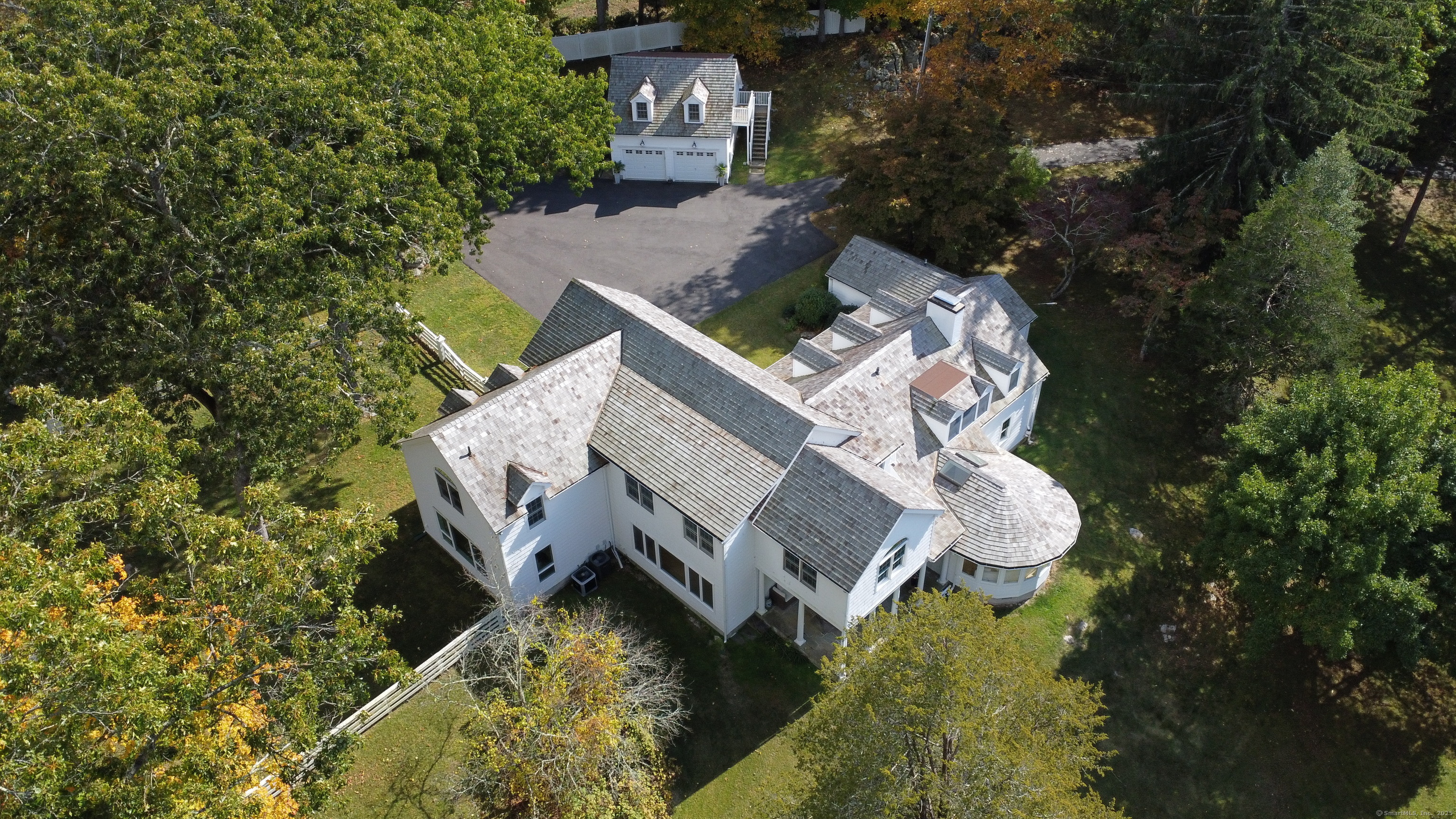 16 Fanton Hill Road