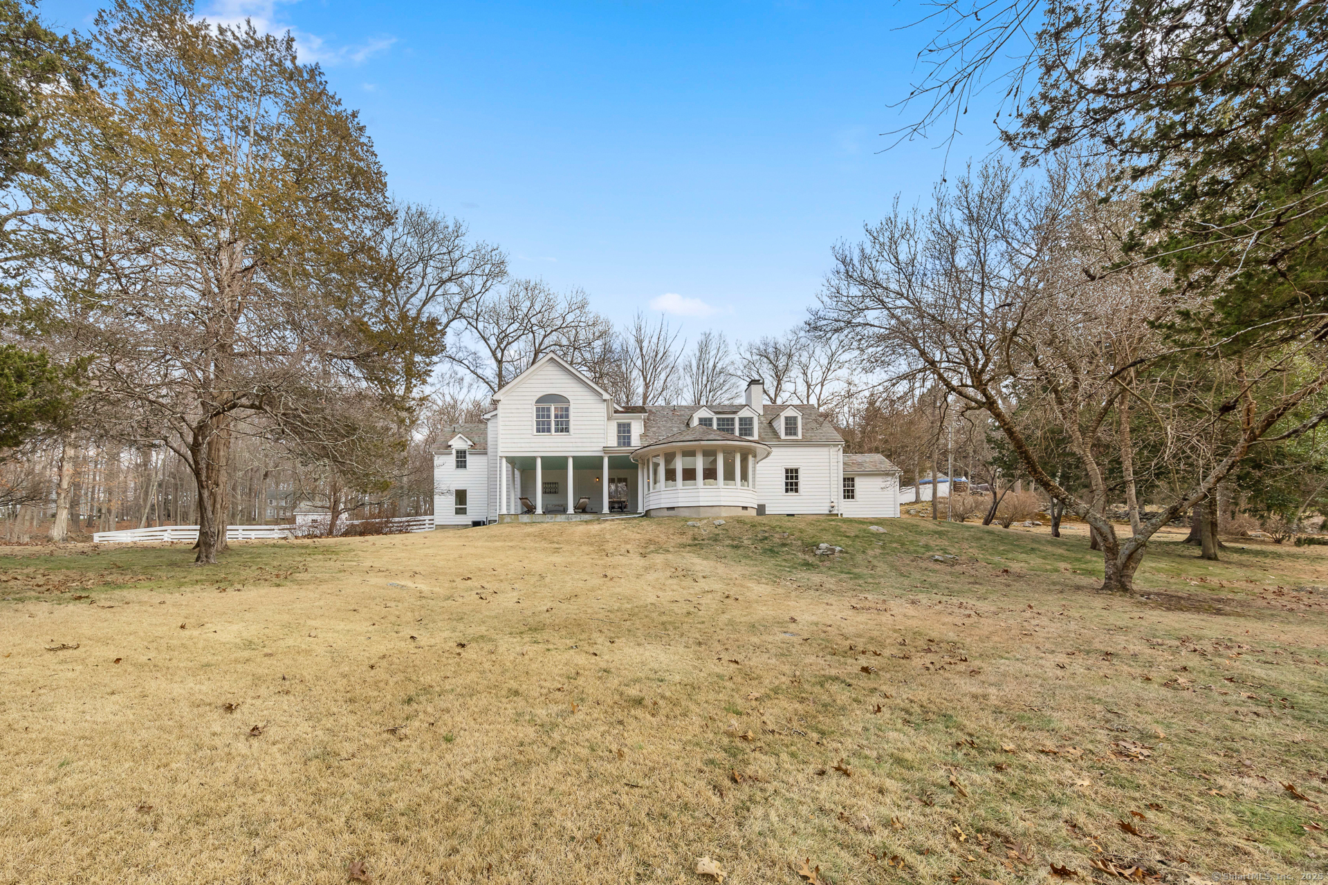 16 Fanton Hill Road