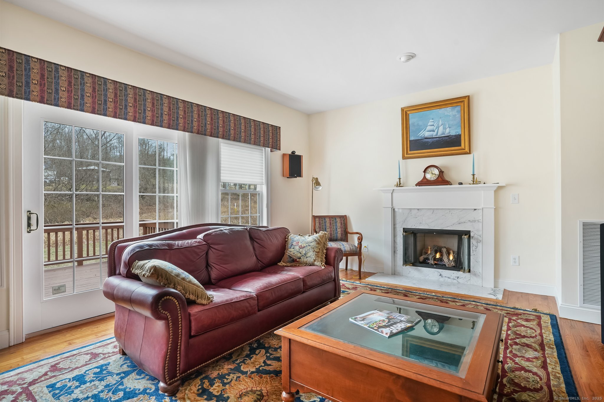 4 Middle River Road