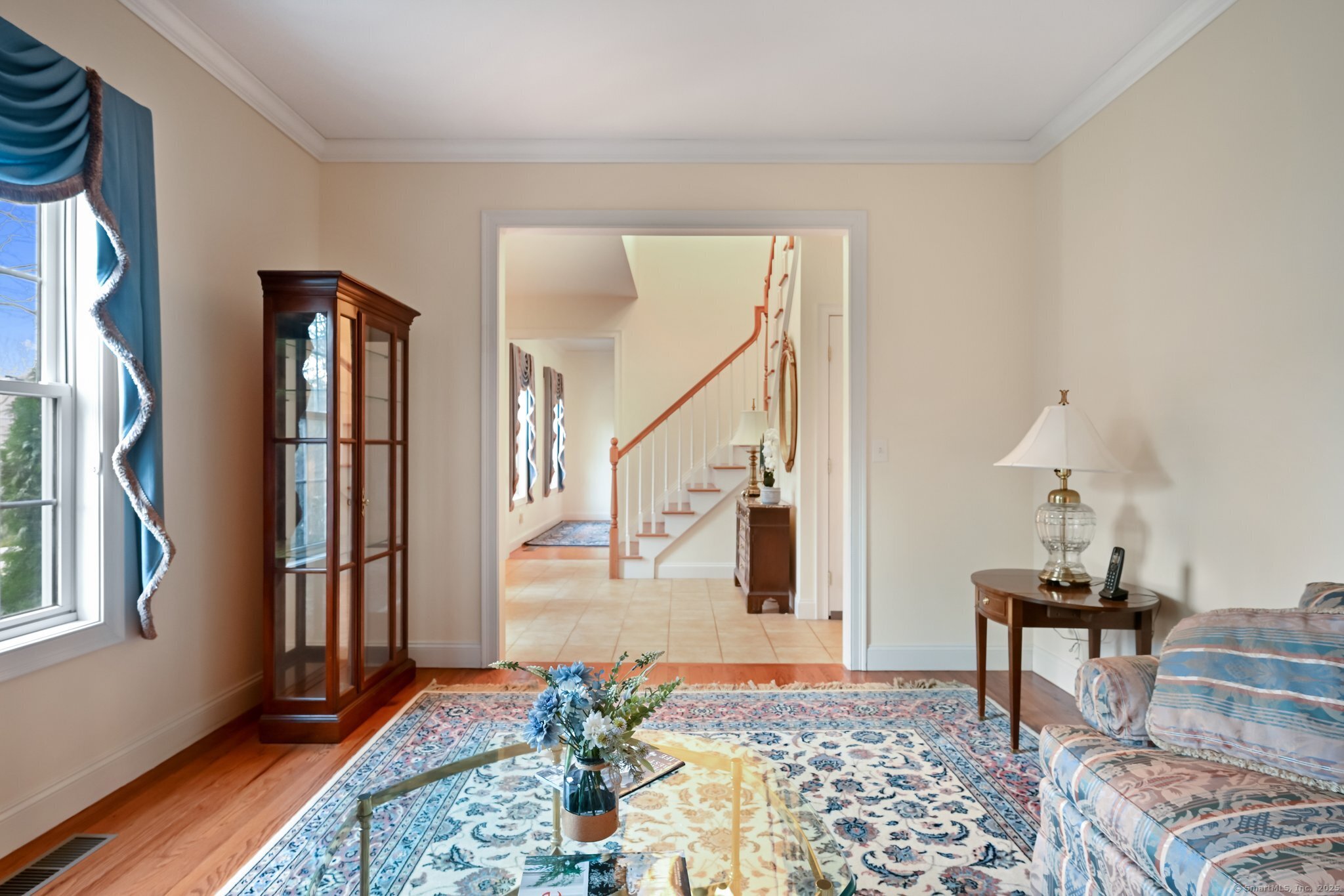 4 Middle River Road