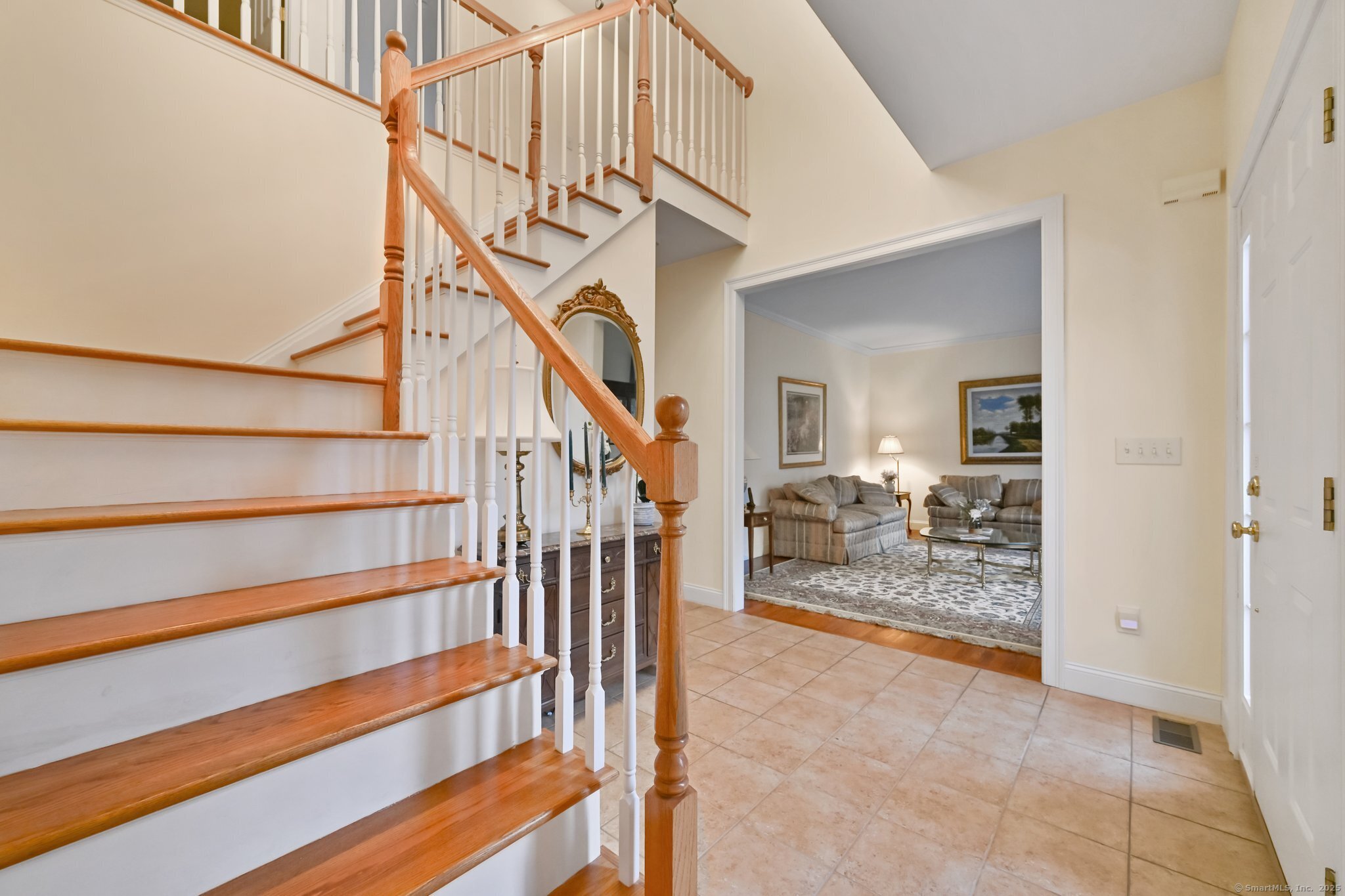 4 Middle River Road