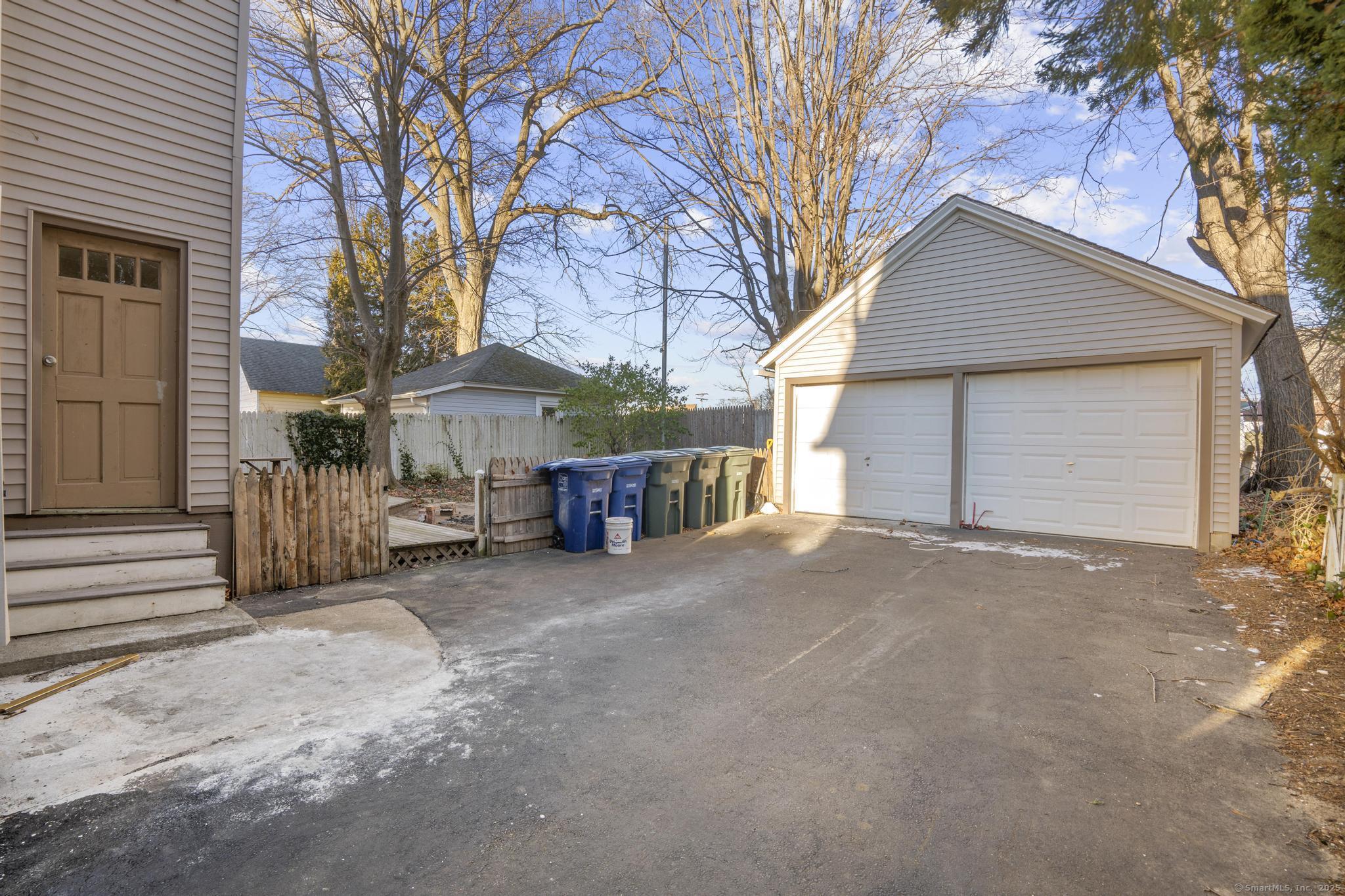 68-70 Woodland Avenue 1