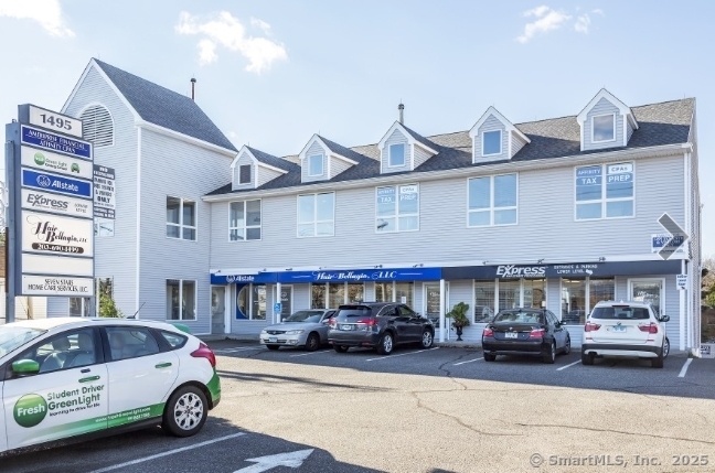 1495 Black Rock Turnpike