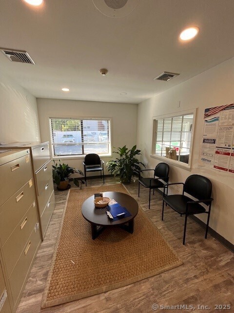 1495 Black Rock Turnpike