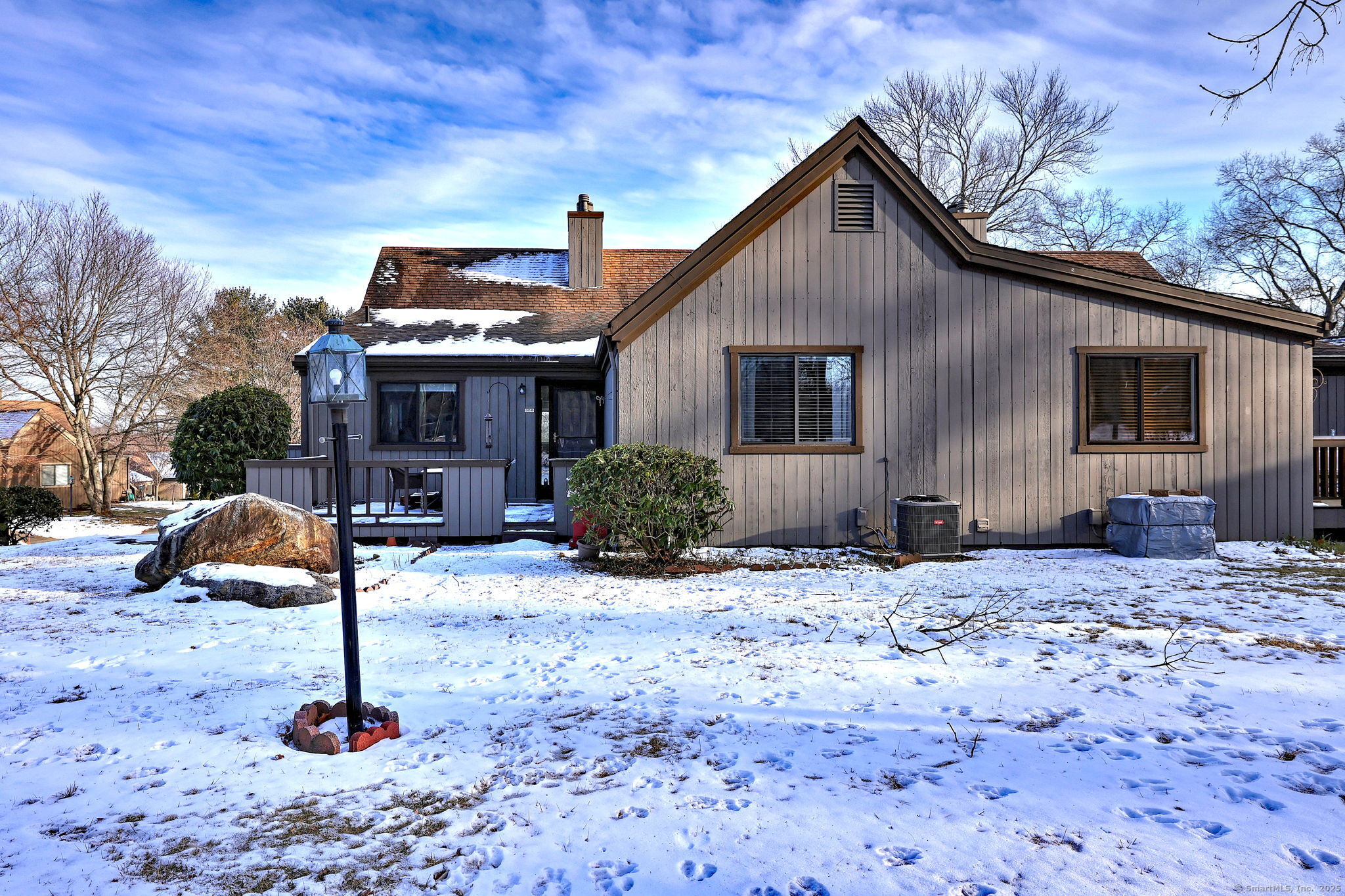 285B Agawam Drive 285B