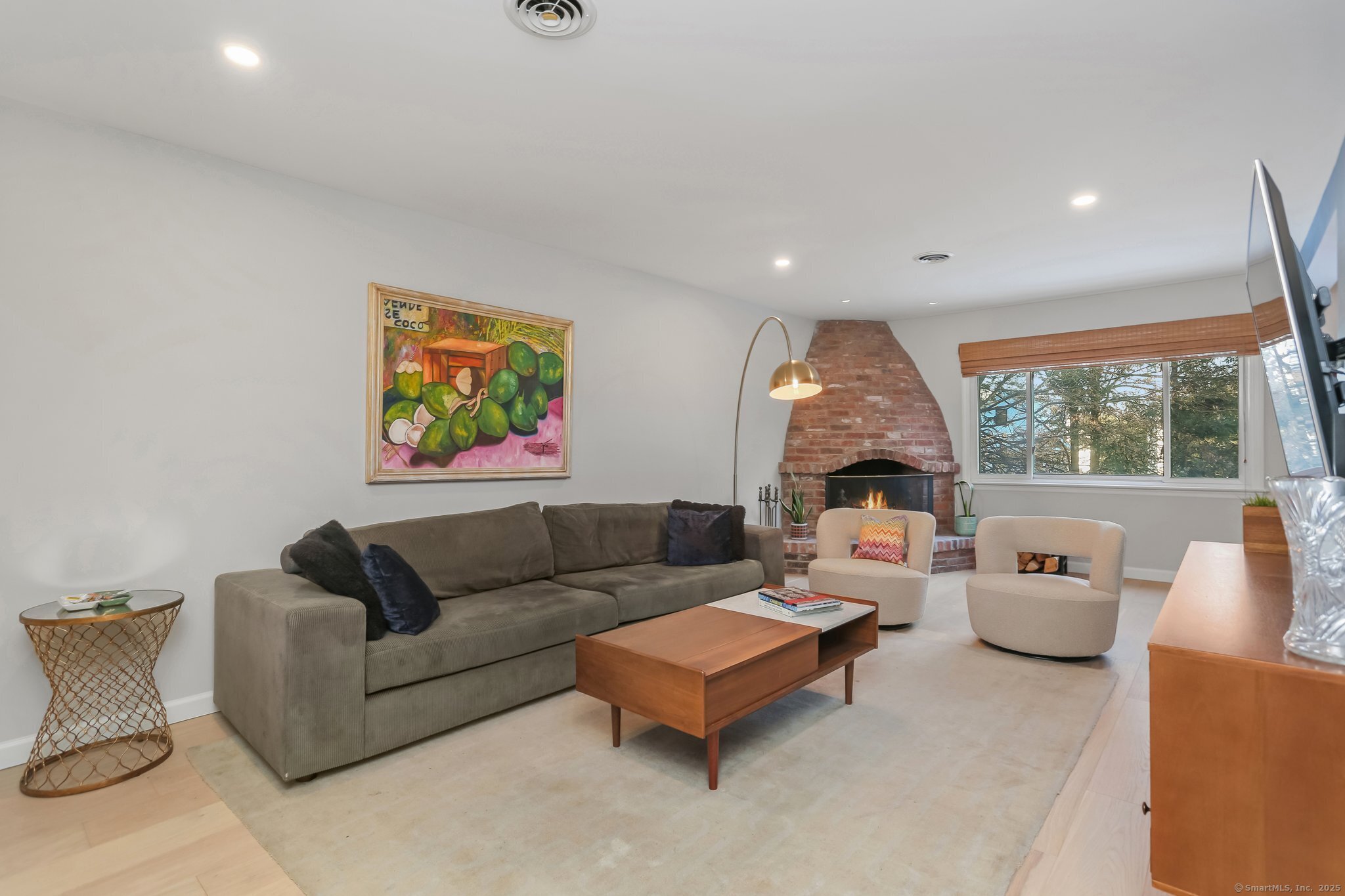 16 Mill Hill Road 16