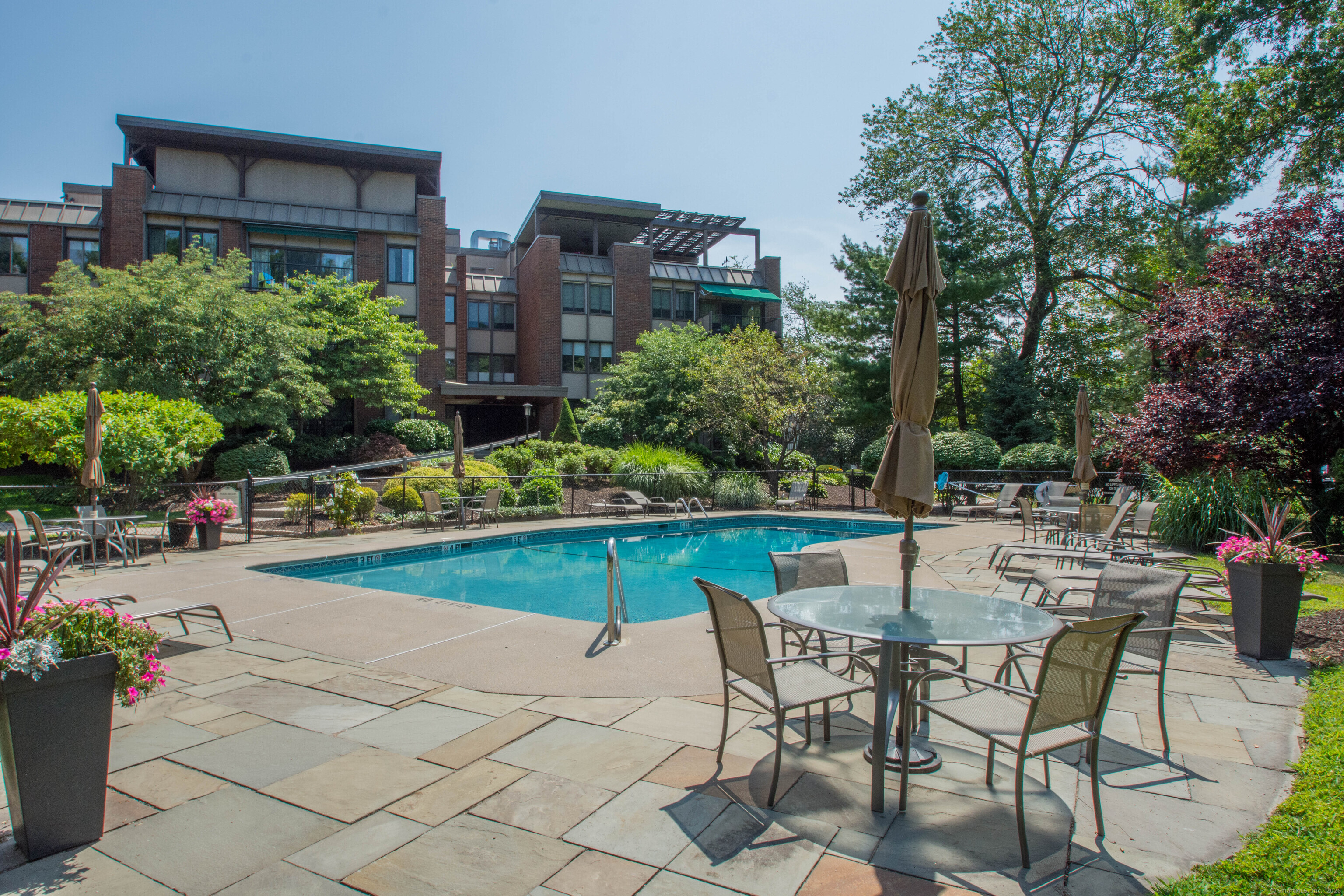 795 Prospect Avenue A2