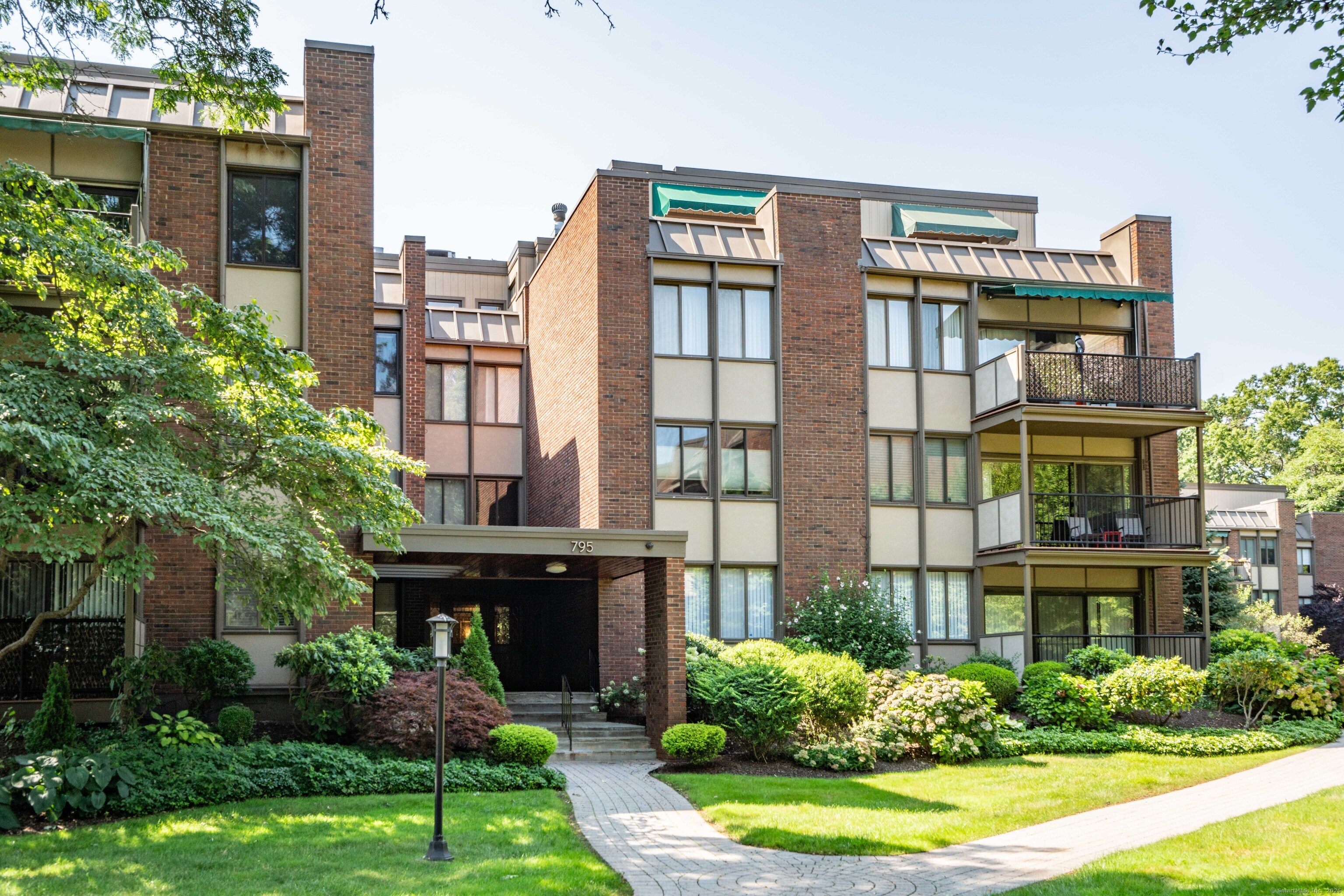 795 Prospect Avenue A2