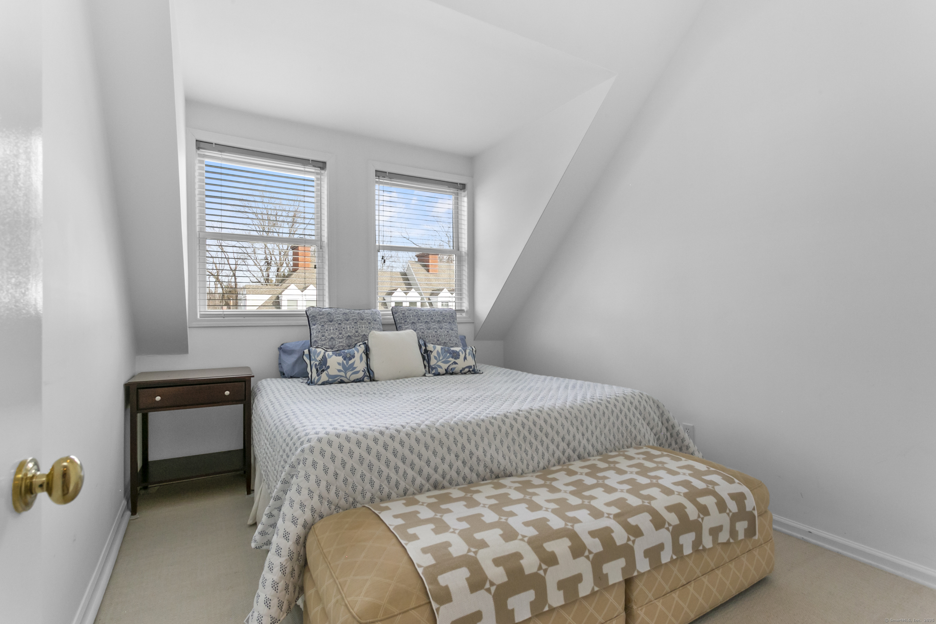 450 Center Street APT 1