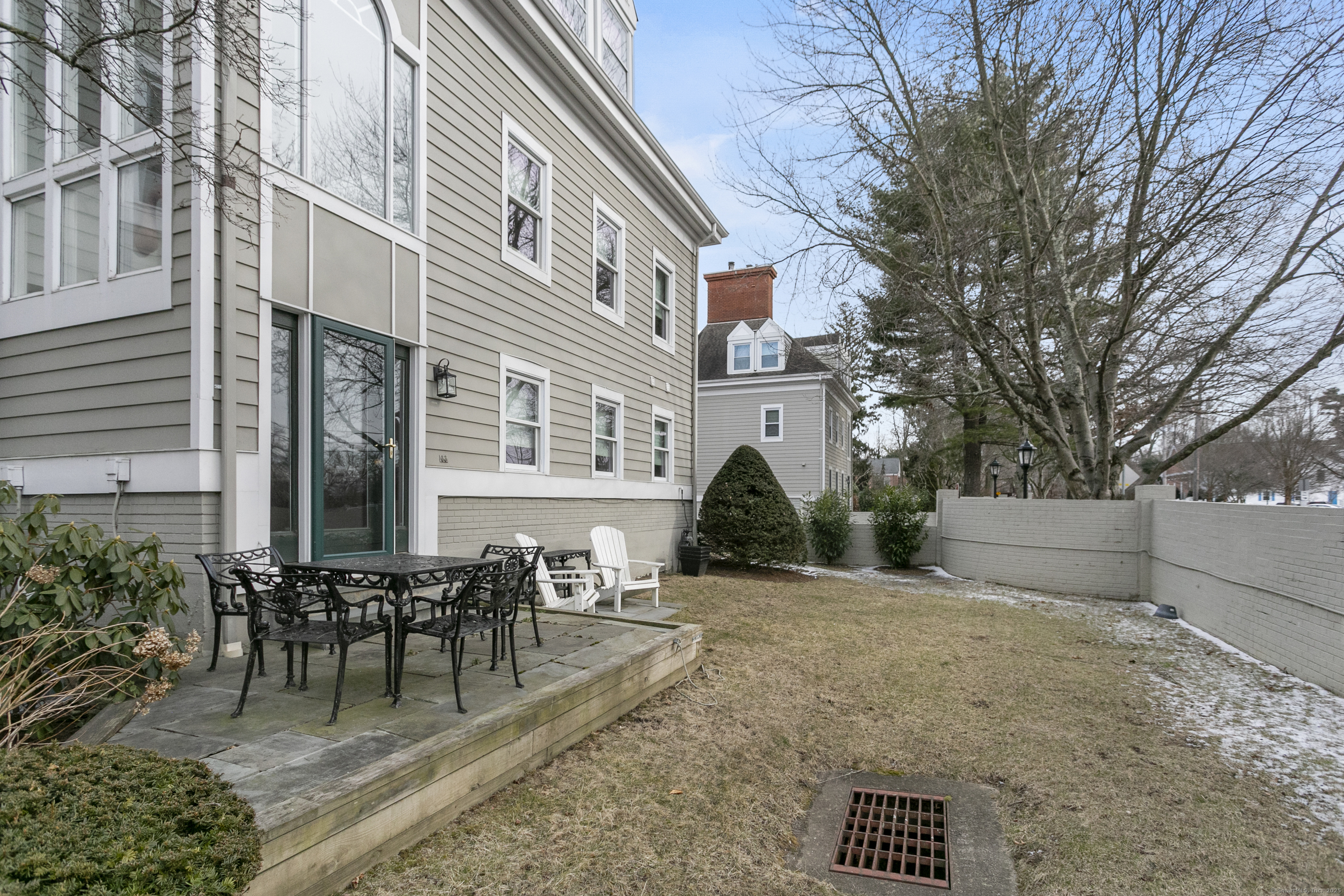 450 Center Street APT 1