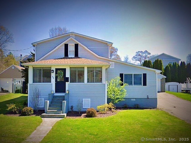 69 Whitney Avenue