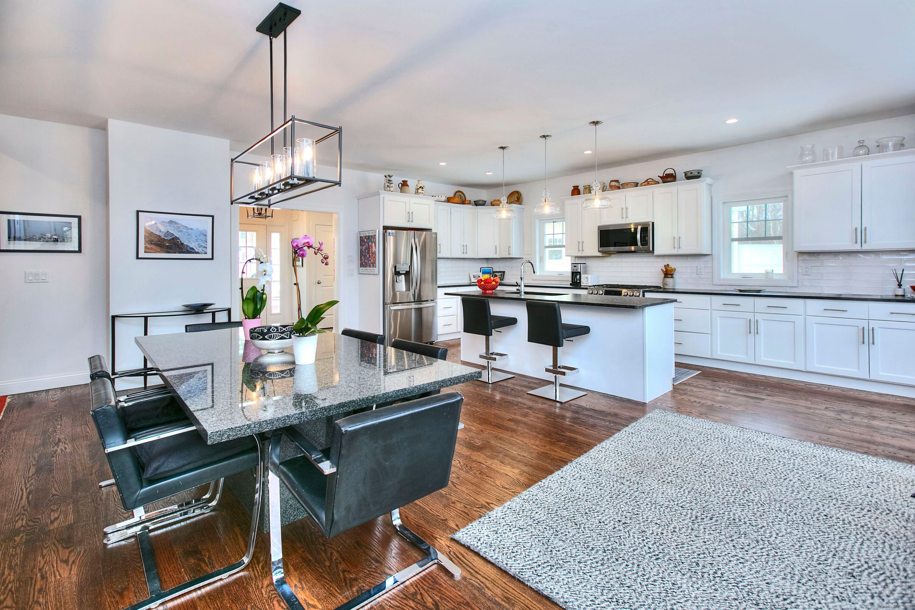 408 Hunter Drive 408